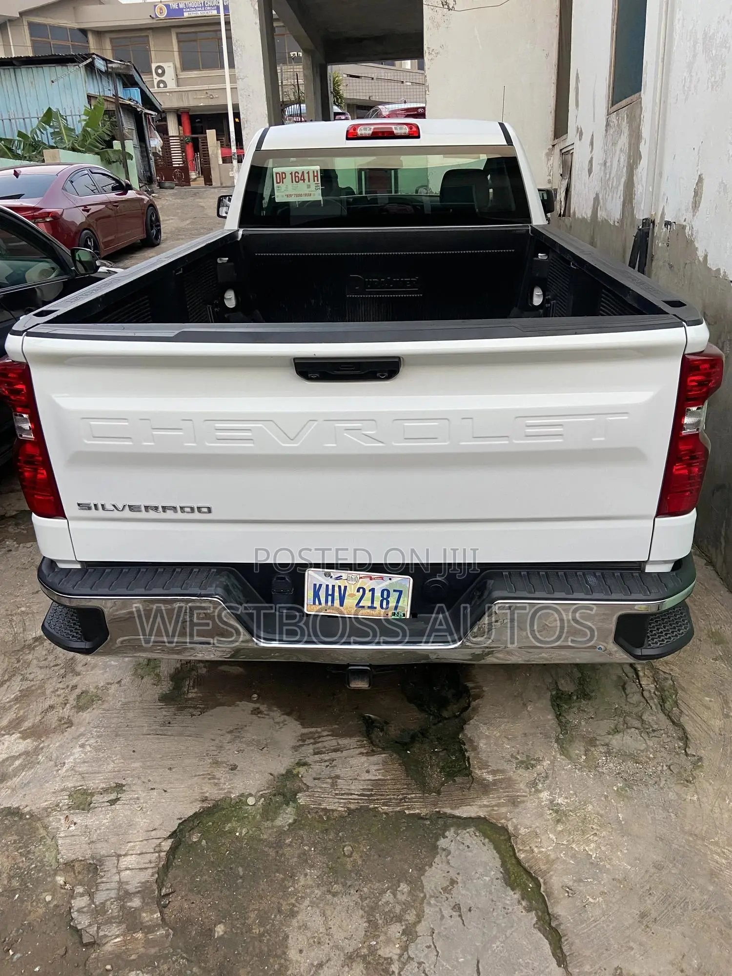 Chevrolet Silverado 2025 White