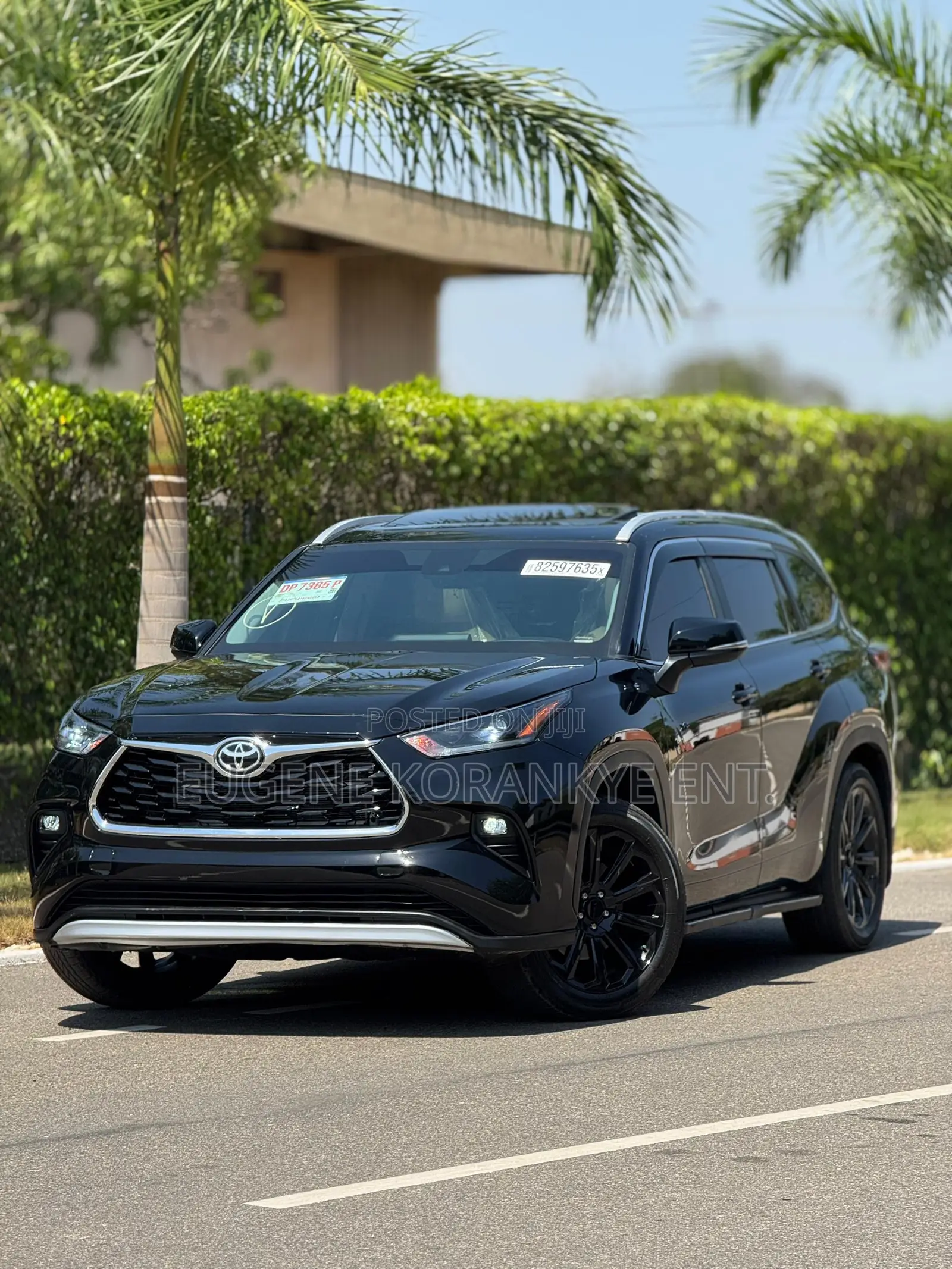 Toyota Highlander XLE AWD 2024 Black