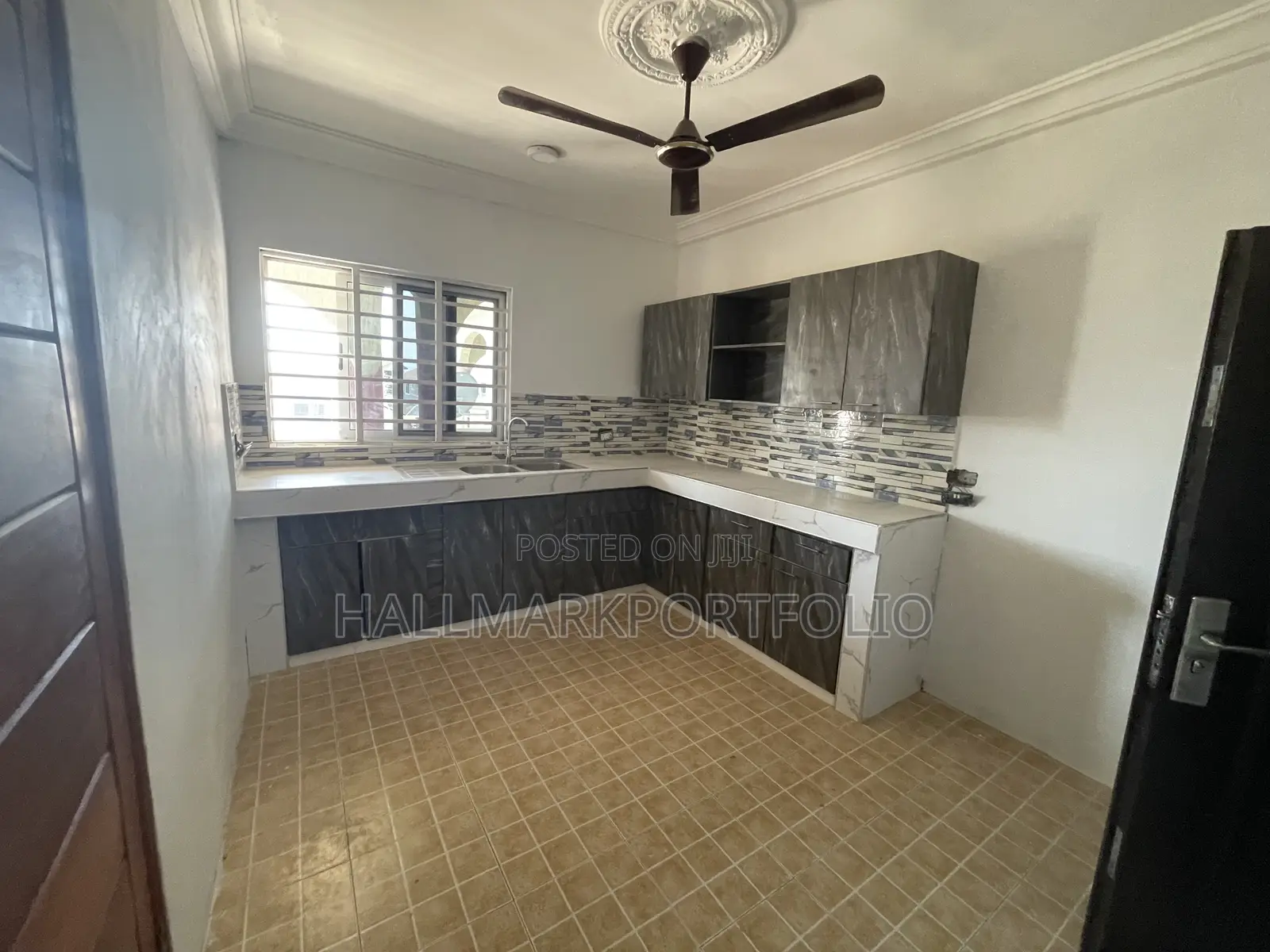 2bdrm Apartment in Adjiriganor for rent