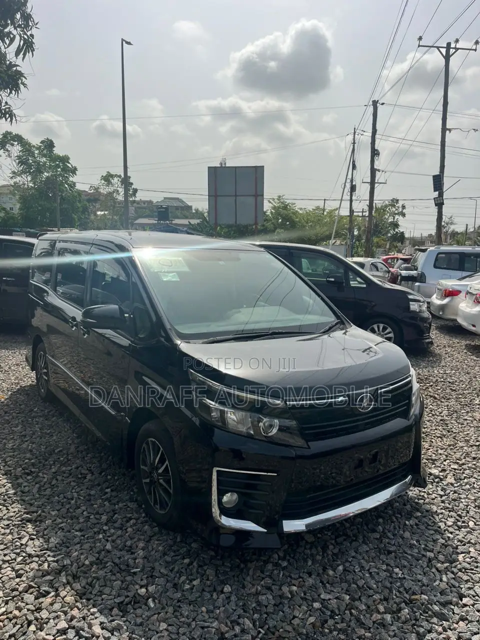 Toyota Voxy 2015 Black