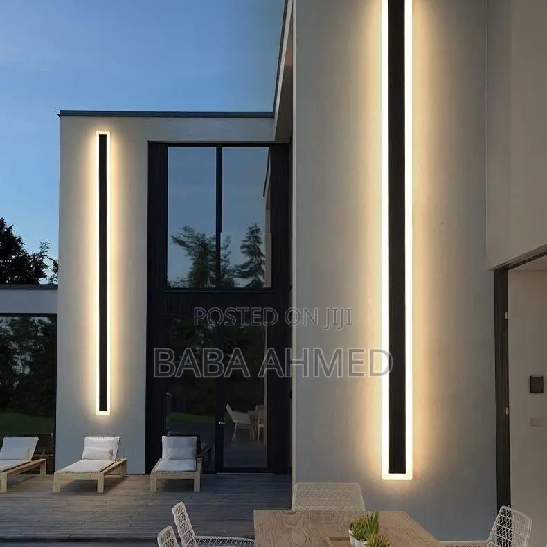 Outdoor Wall Light