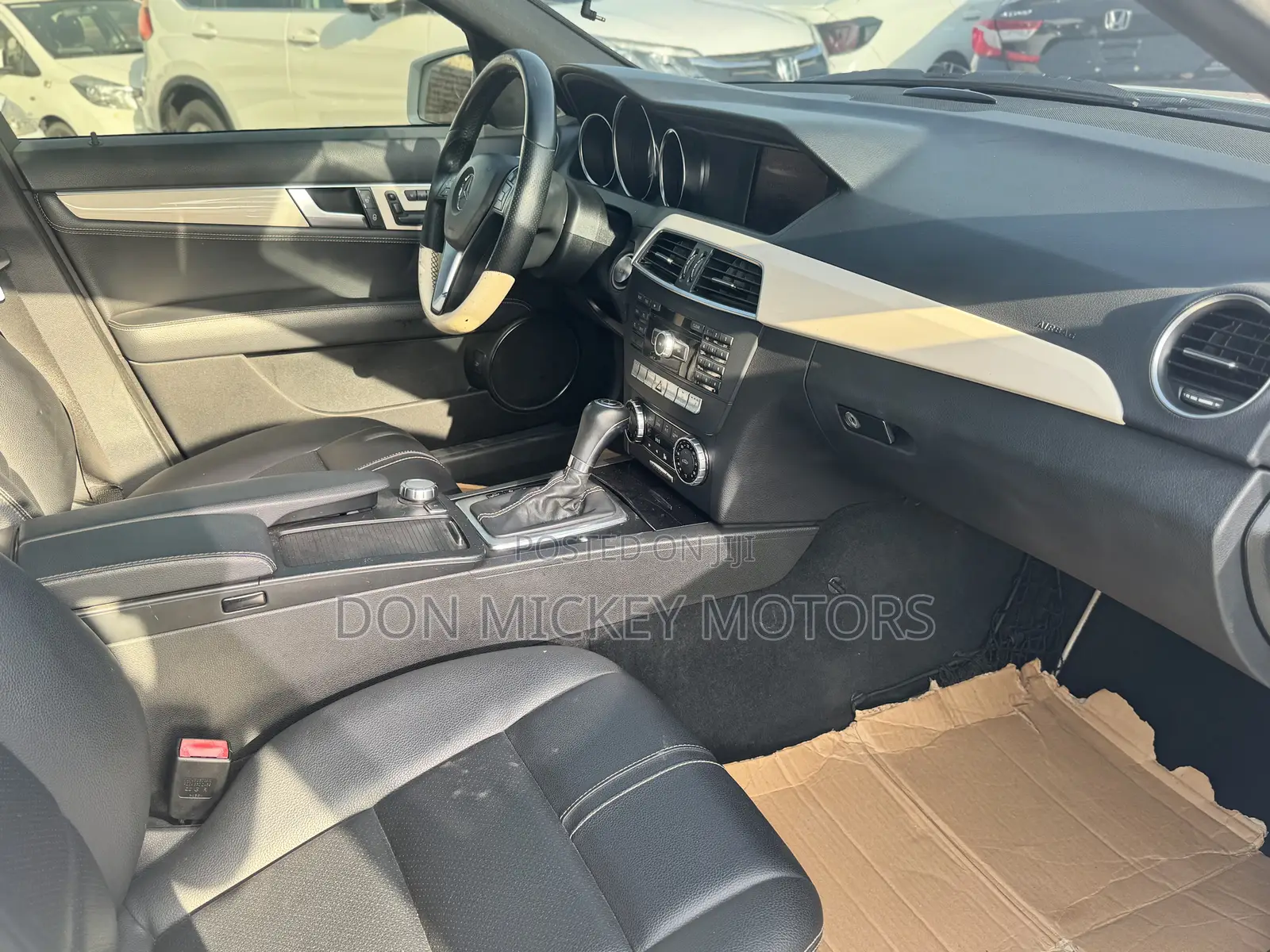 Mercedes-Benz C250 2014 White