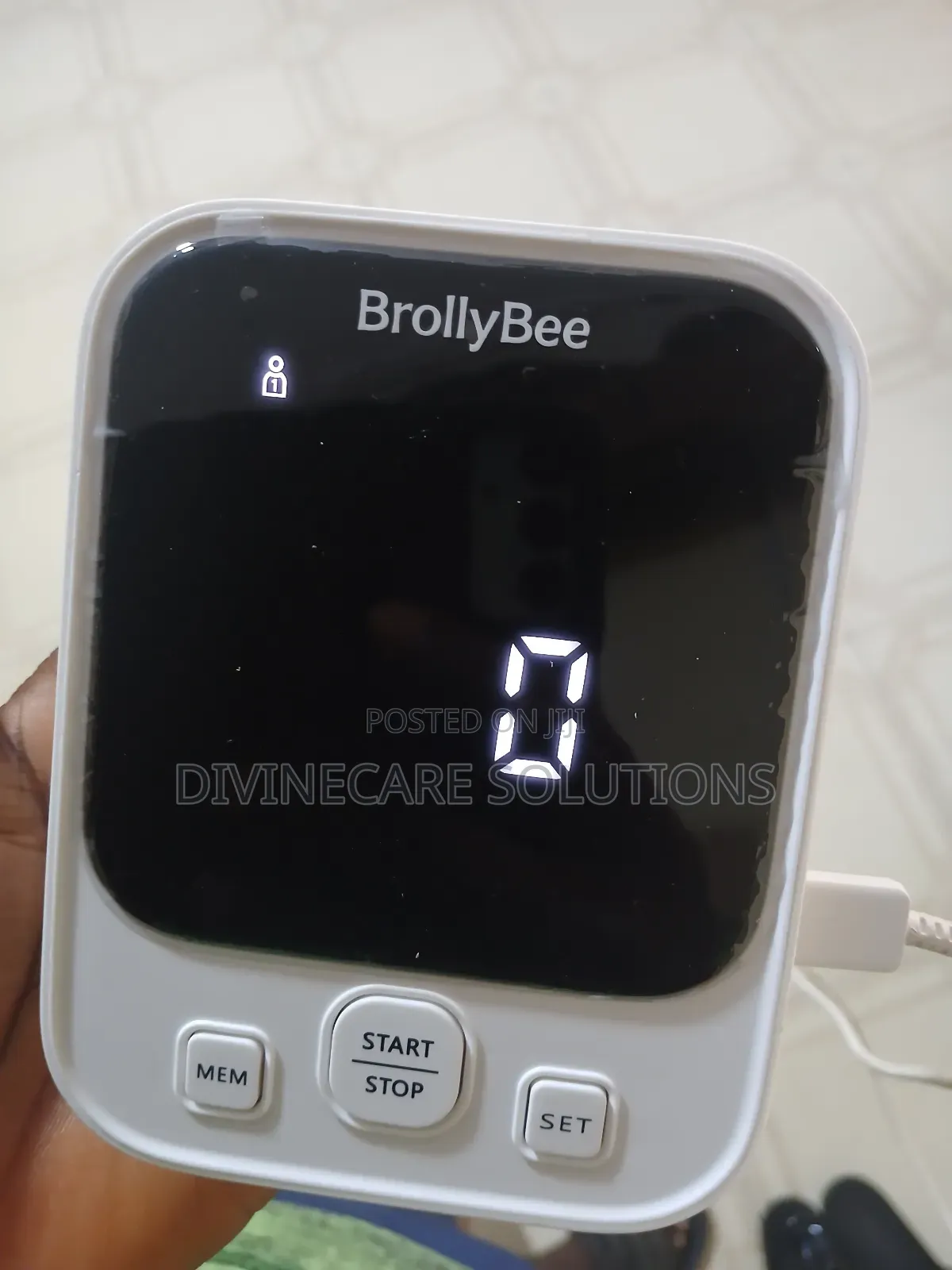 Blood Pressure Monitor (Brollybee)