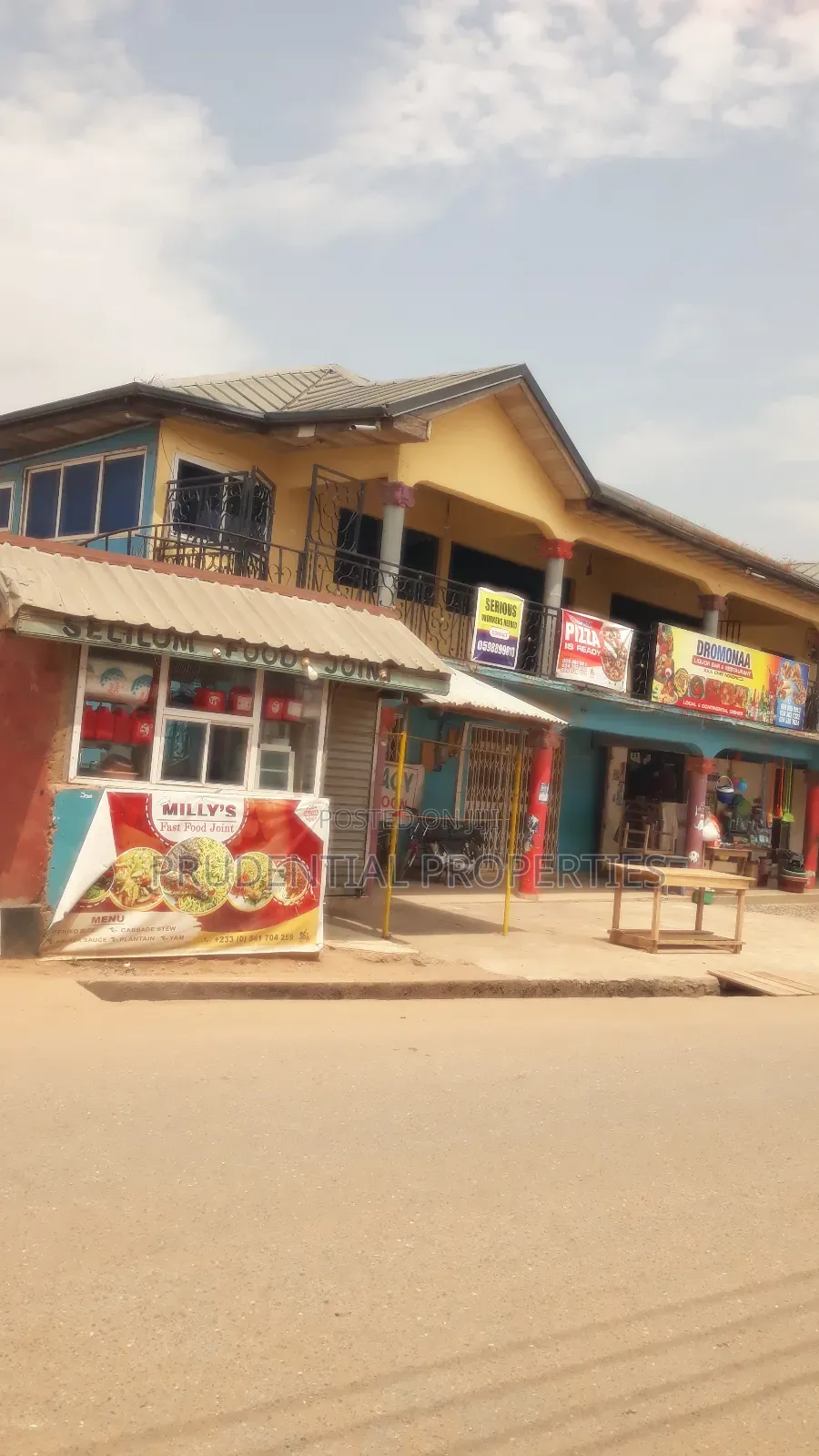 9 Shop on One Plot of Land for Sale at Doblo