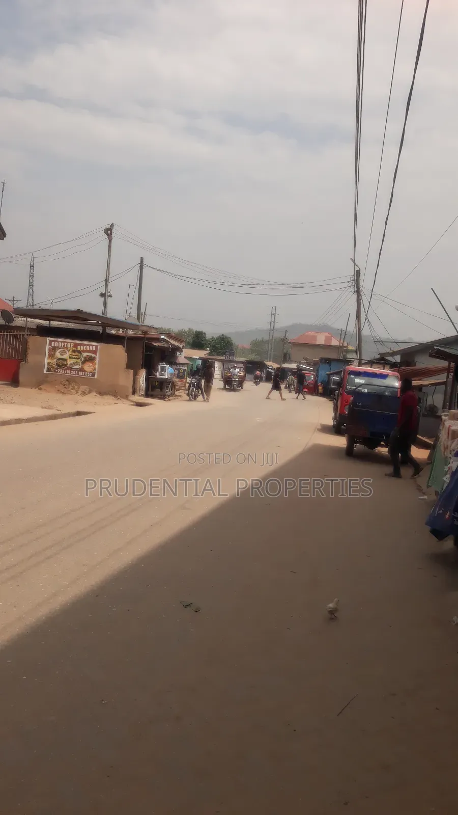 9 Shop on One Plot of Land for Sale at Doblo