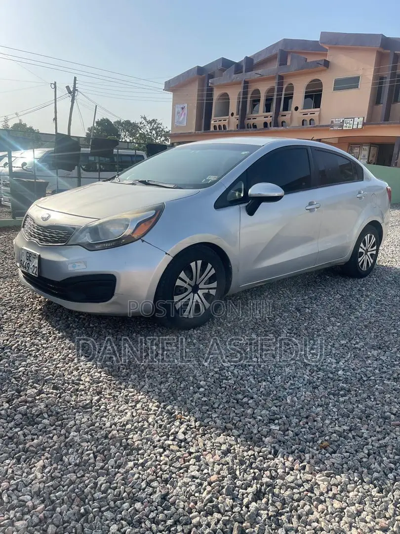 Kia Rio EX 4dr Sedan (1.6L 4cyl 6A) 2013 Silver