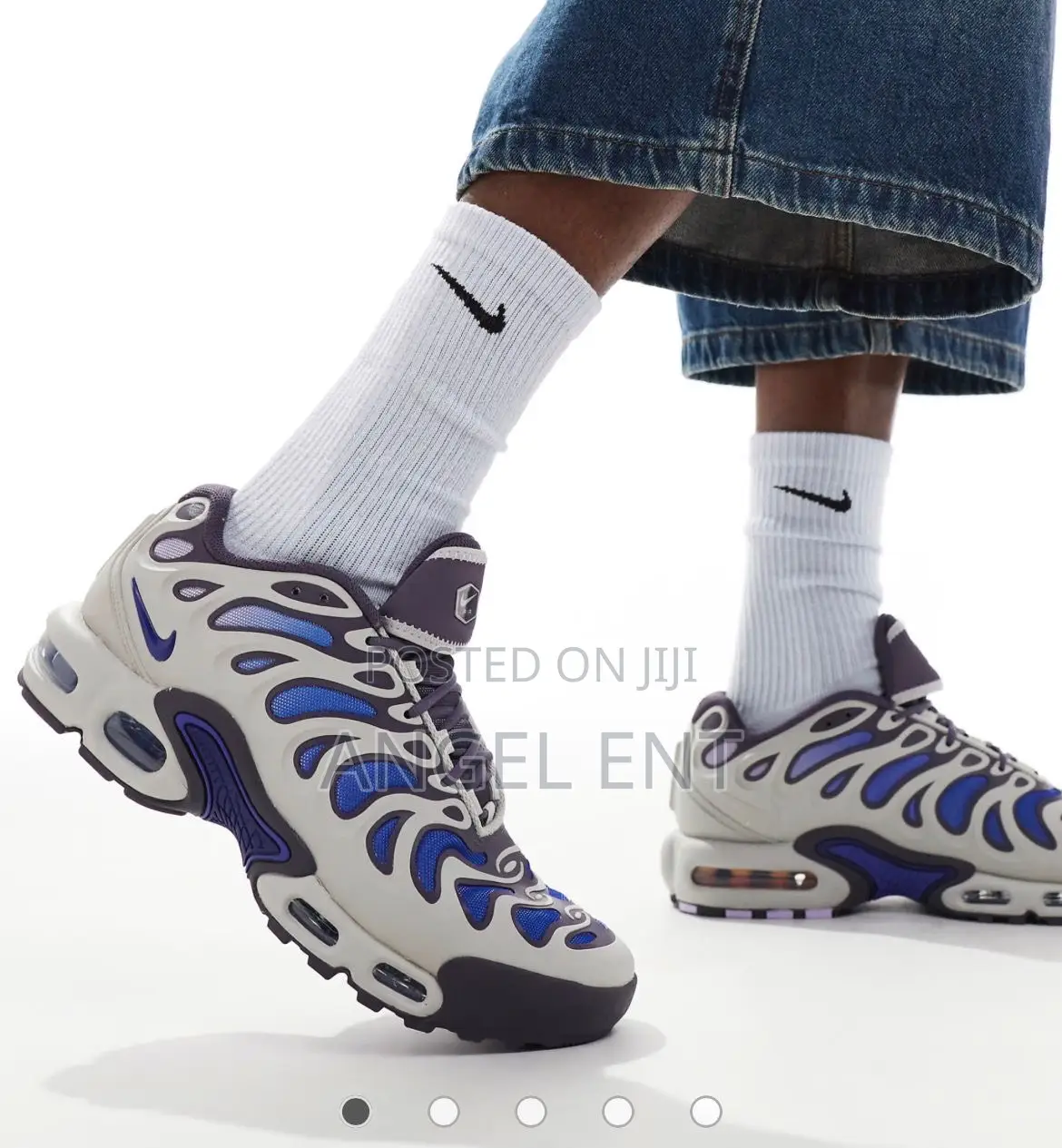 Nike Air Max Plus Drift Sneakers