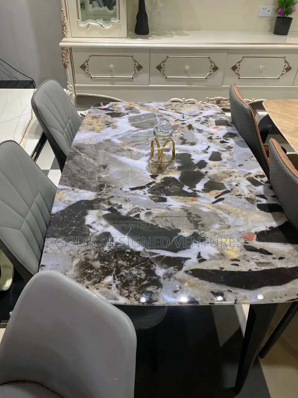 Classic 4 Seater Dining Set