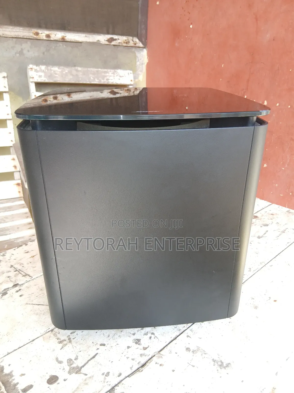 Bose Acoustimass 300 Bass Module