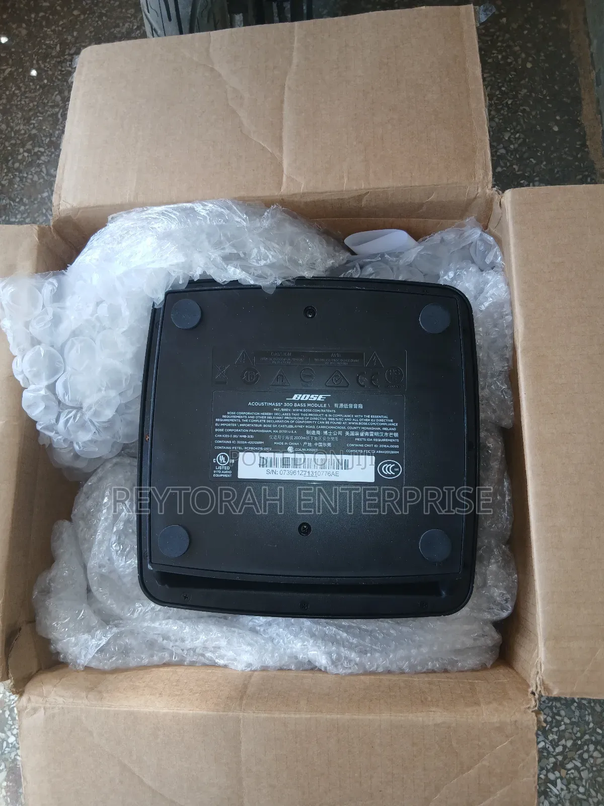 Bose Acoustimass 300 Bass Module