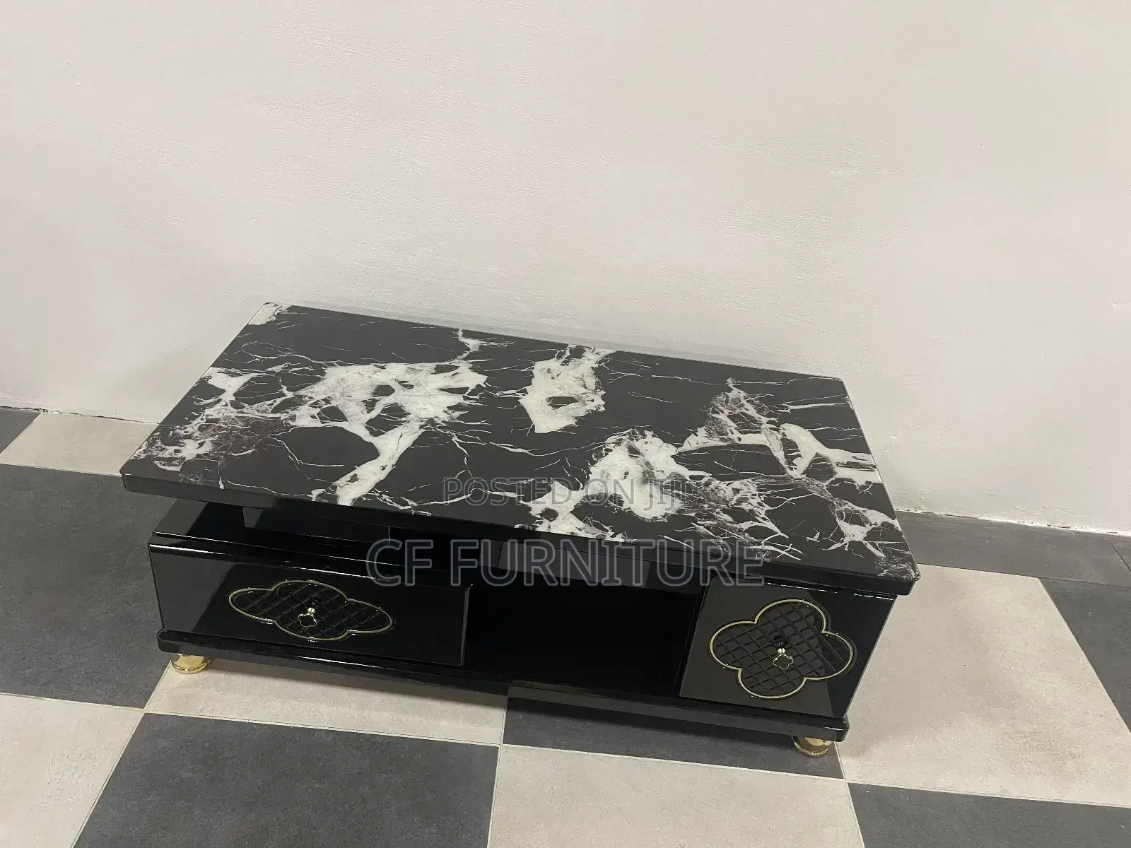 Modern High-Gloss Centre Table