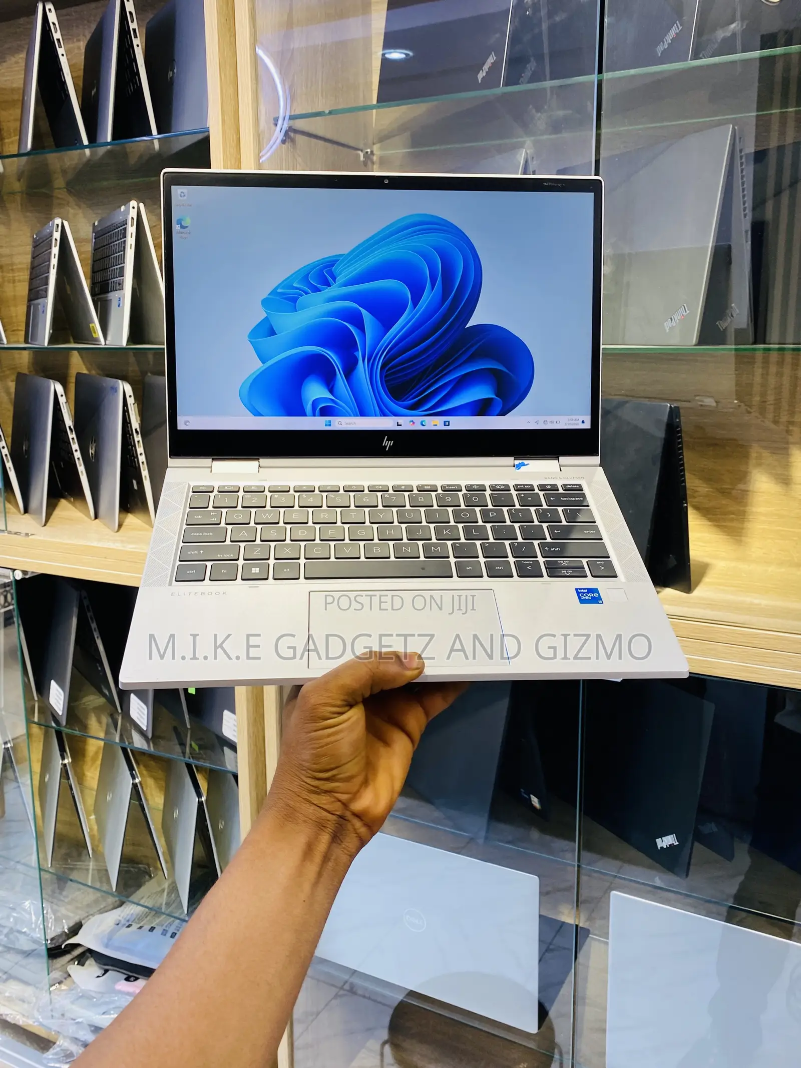 Laptop HP EliteBook x360 1030 G8 8GB Intel Core i5 SSD 256GB