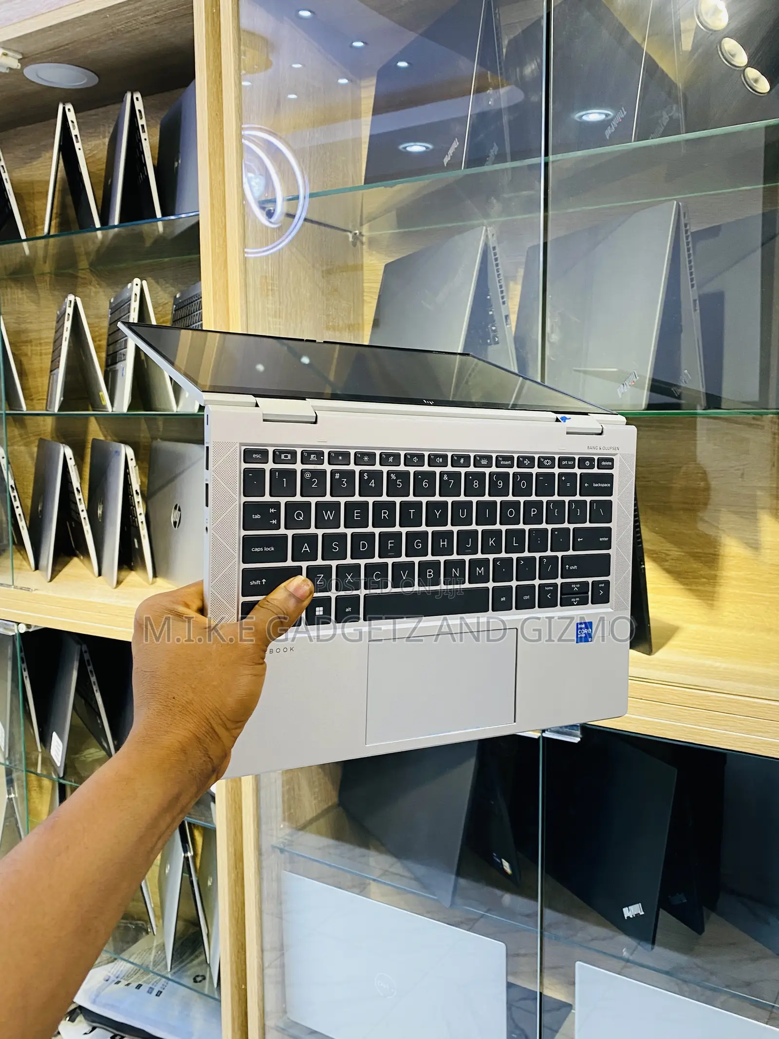 Laptop HP EliteBook x360 1030 G8 8GB Intel Core i5 SSD 256GB