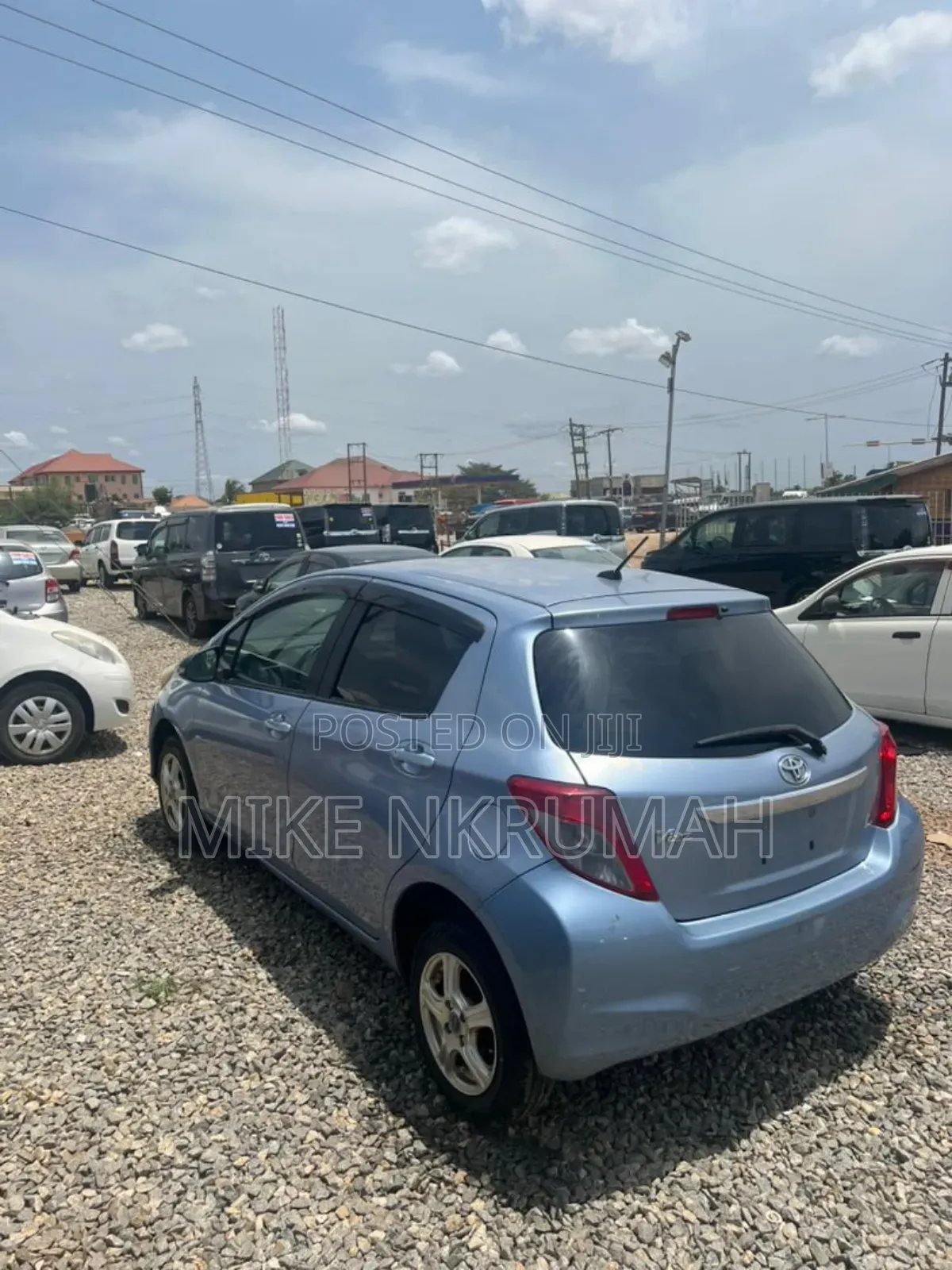 Toyota Vitz 2012 Blue
