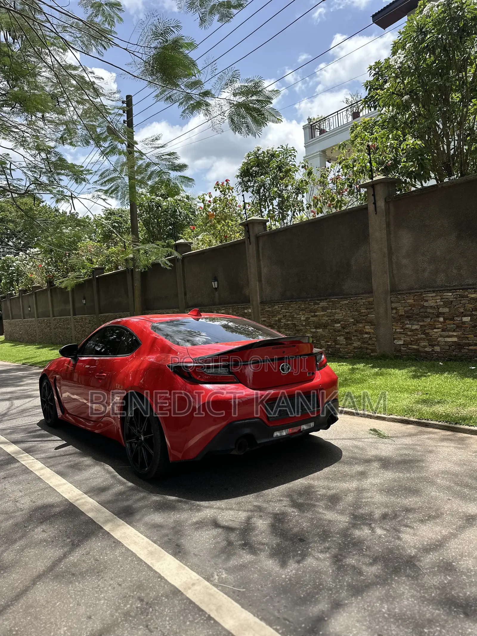 Toyota GR86 Base (2.4L 4cyl 6A) 2024 Red