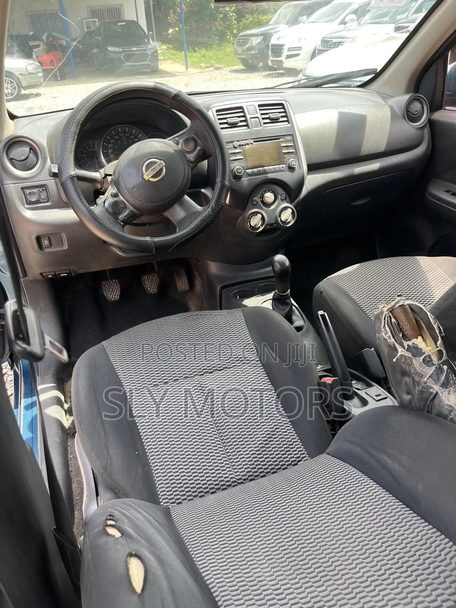 Nissan Micra 2015 Blue