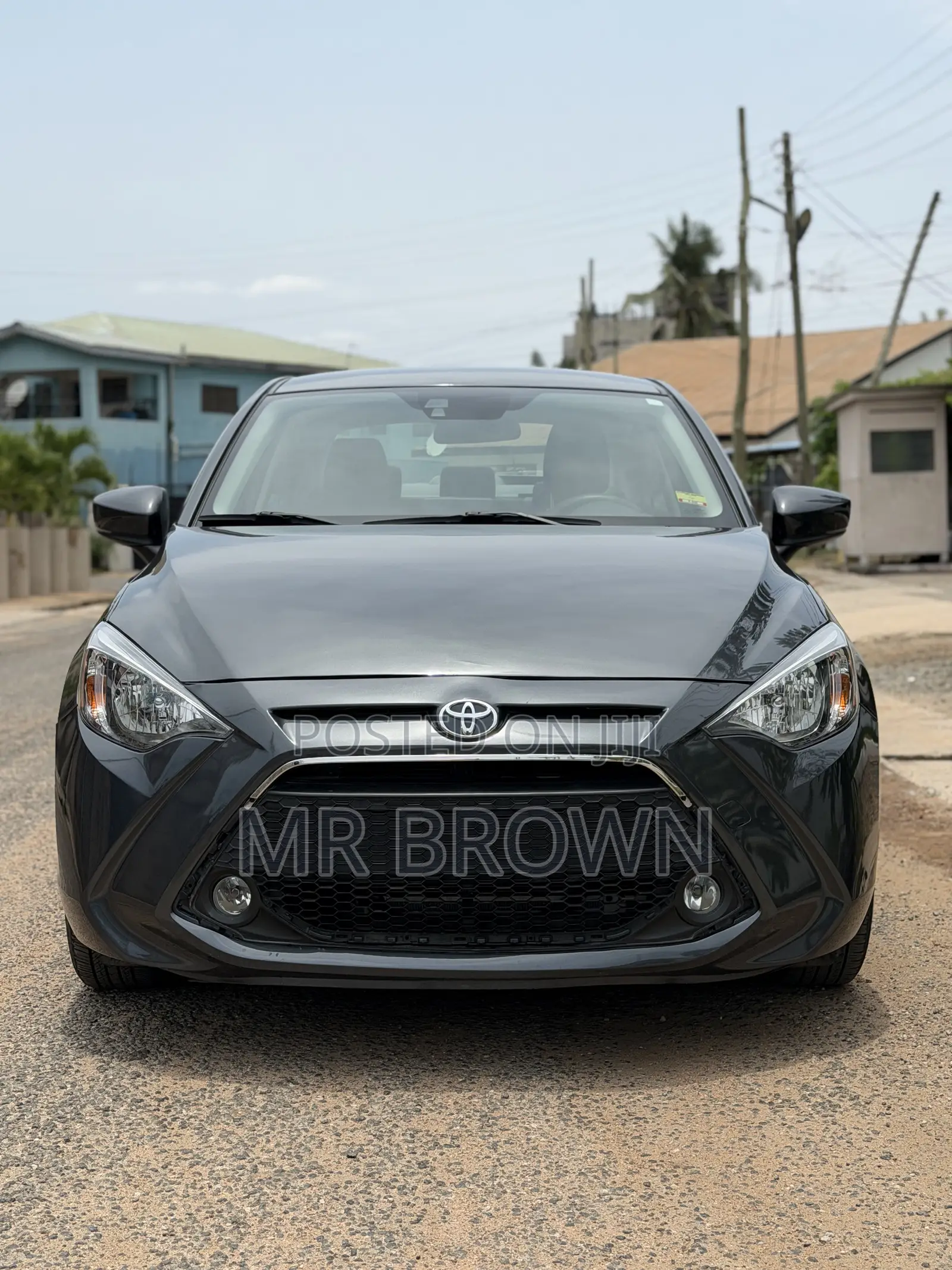 Toyota Yaris 2016 Gray