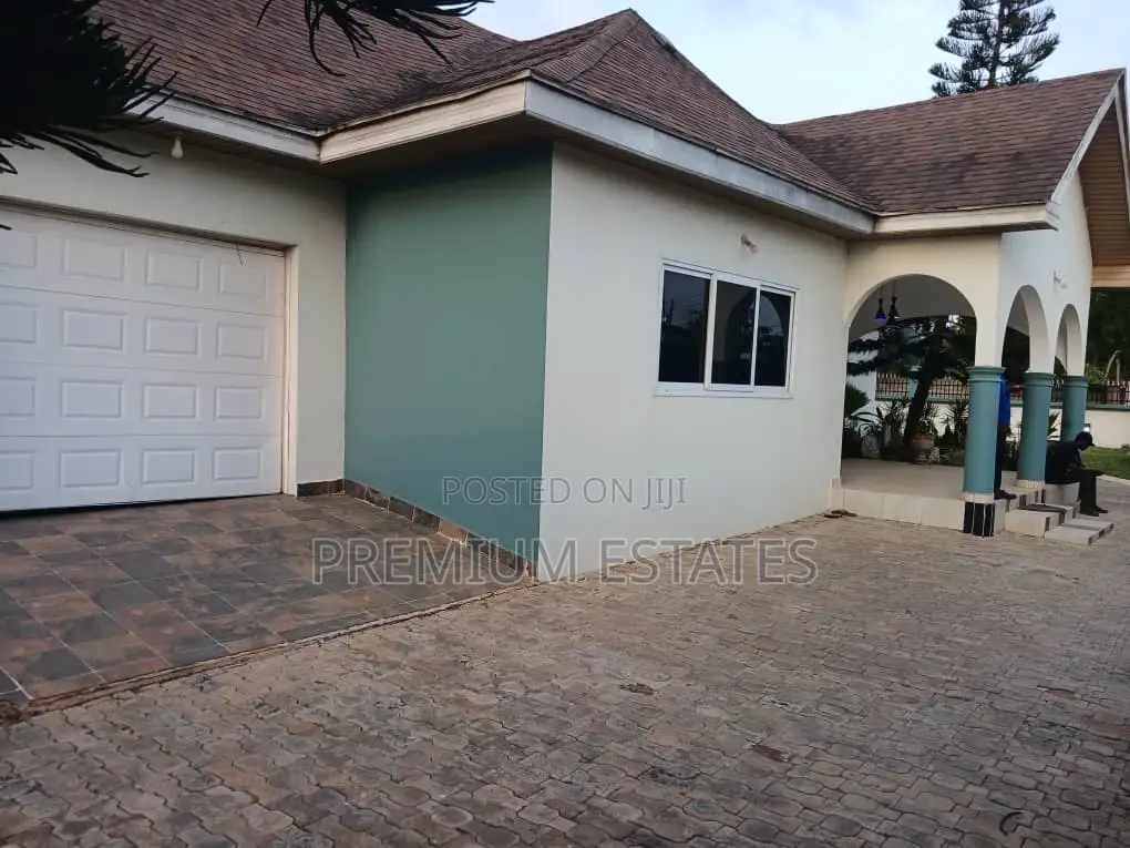 4bdrm House in Spintex for rent