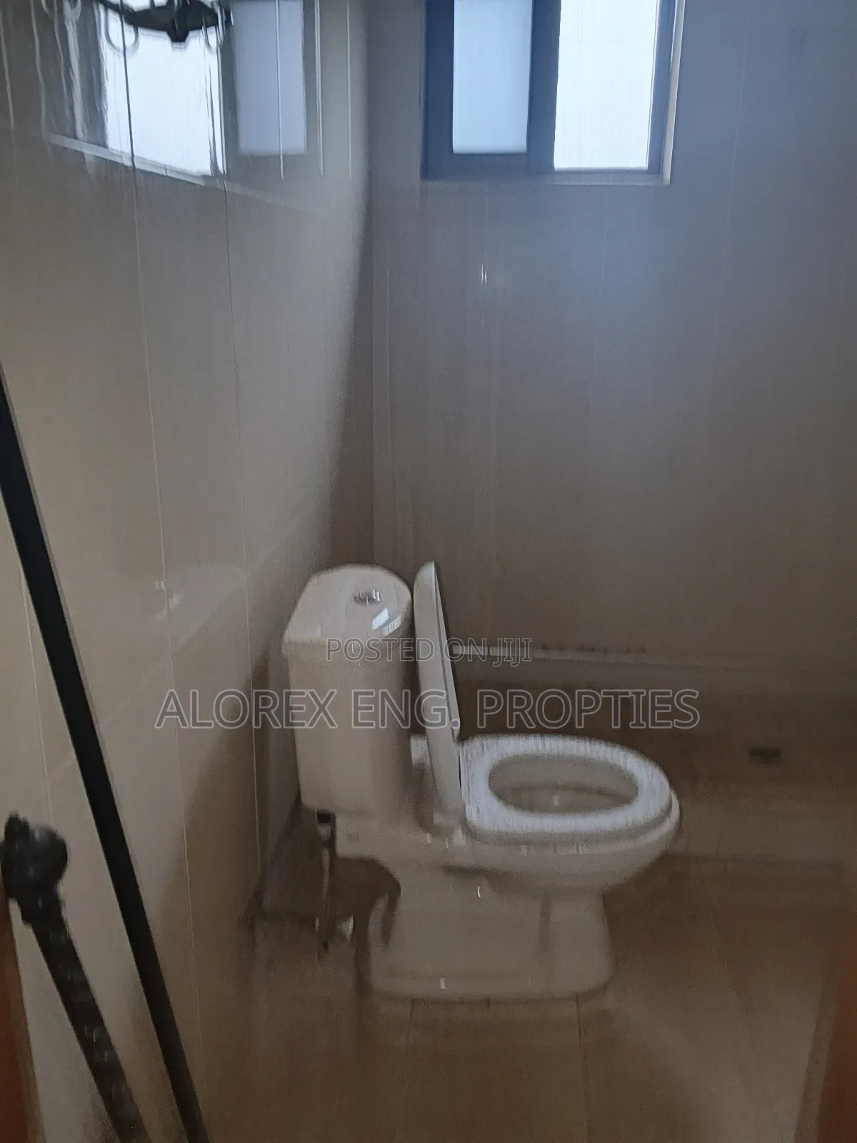 1bdrm Apartment in Foster Home, Frafraha for rent