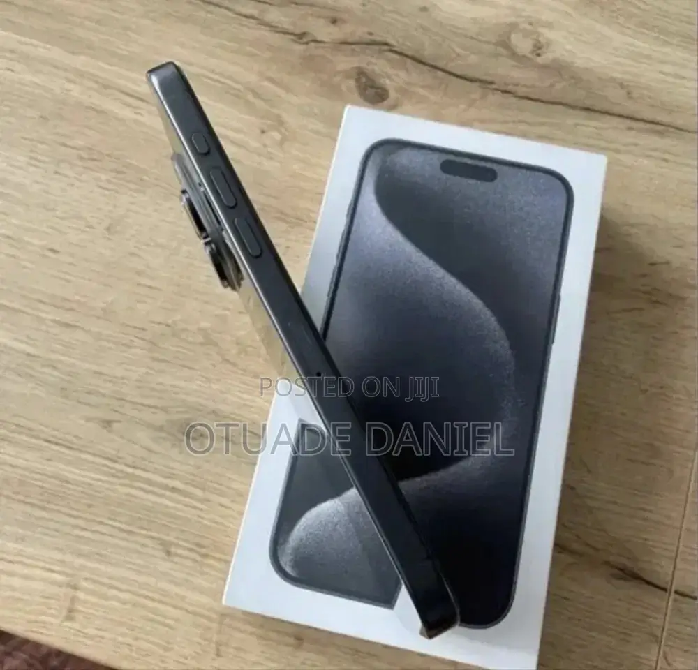 Apple iPhone 15 Pro Max 256 GB Gray