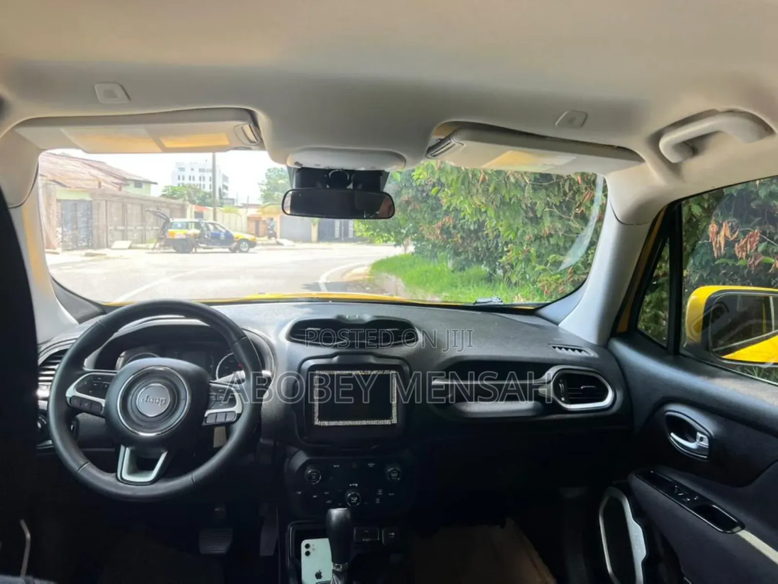 Jeep Renegade 2019 Yellow