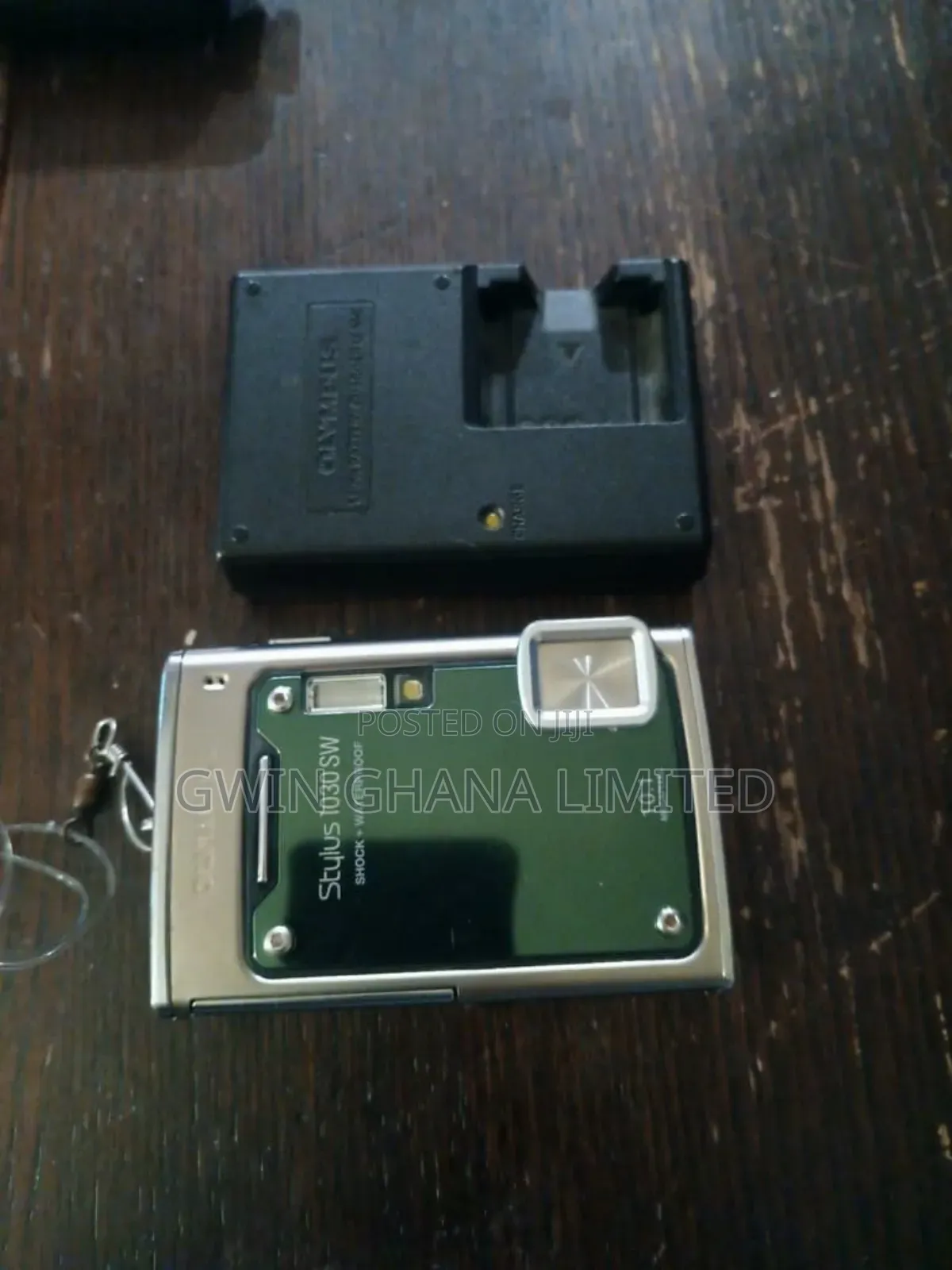 Olympus Stylus 1030sw 10.1mp Digital Camera. Shock Waterproof