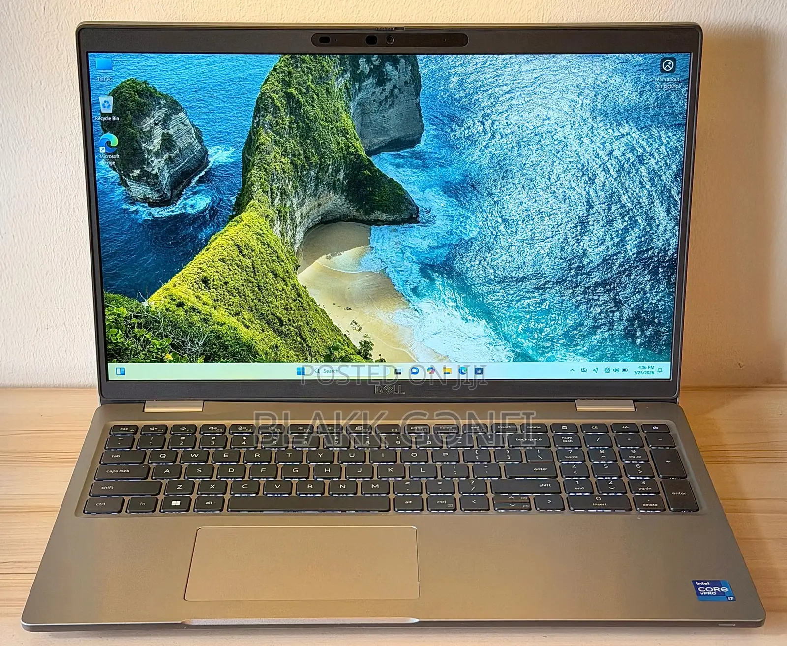 Laptop Dell Latitude 5520 8GB Intel Core i7 SSD 256GB