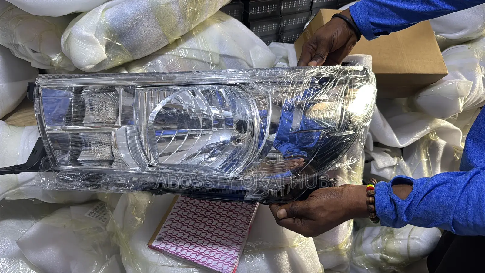 Hilux Revo 2015 Headlight