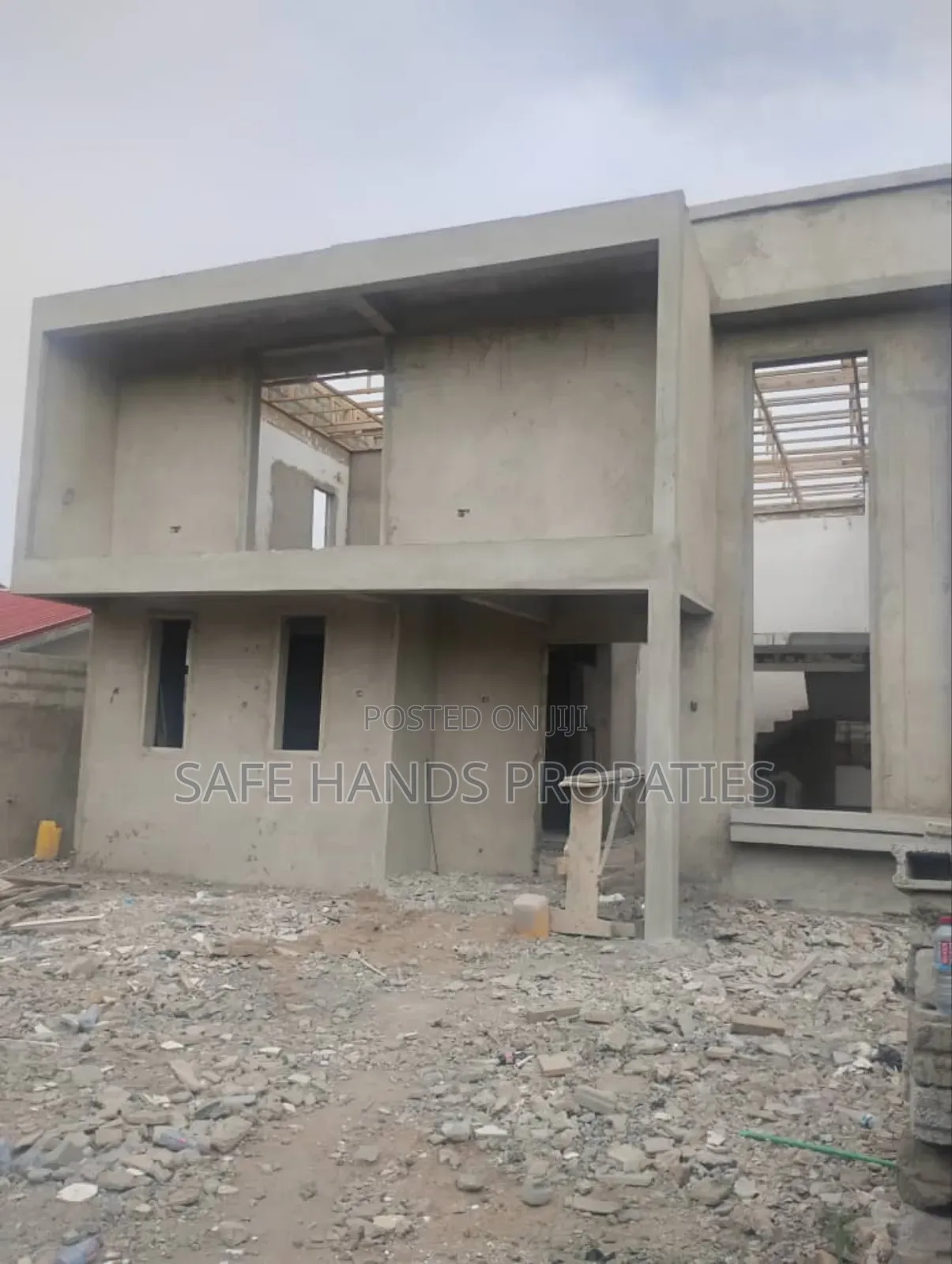 4bdrm House in Accra Metropolitan for sale
