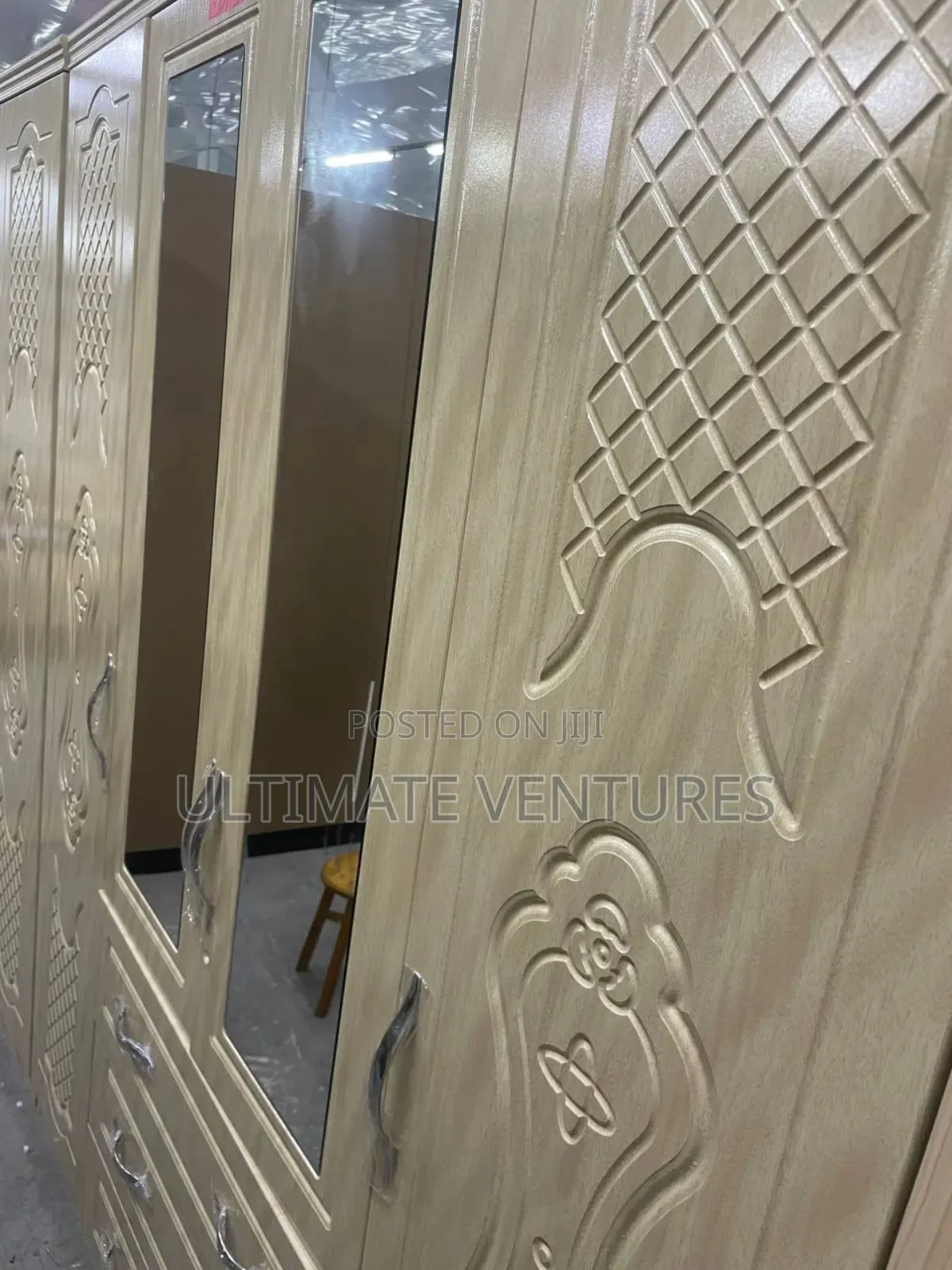 Affordable Modern Wardrobe 3 in 1