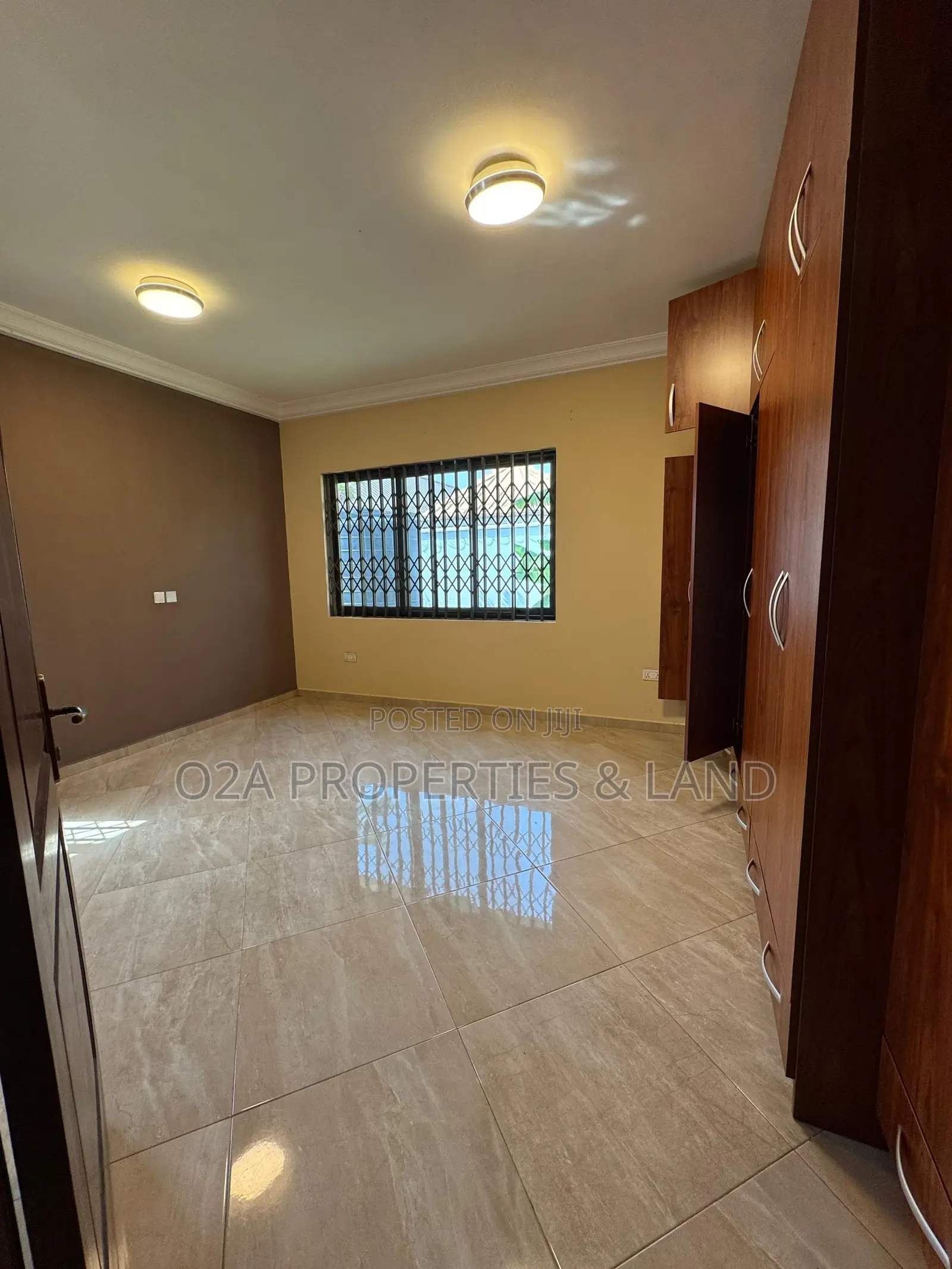 3bdrm House in Community 25 for rent