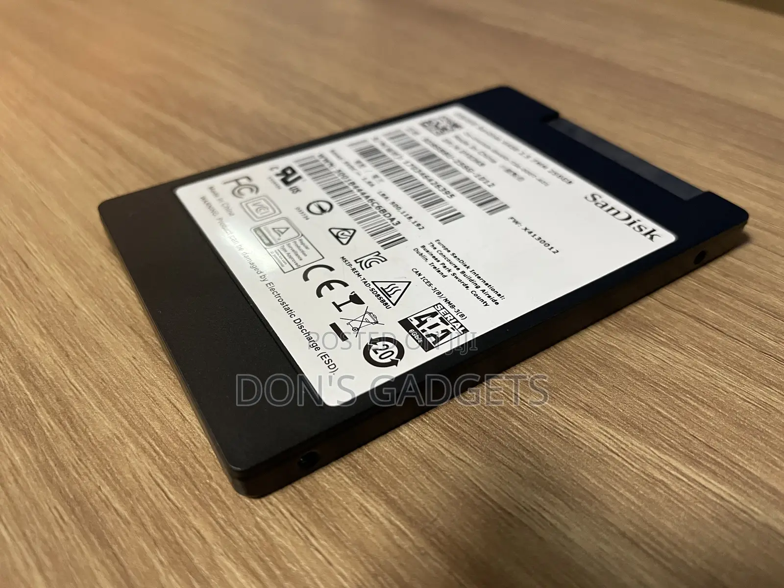Sandisk SSD 256g