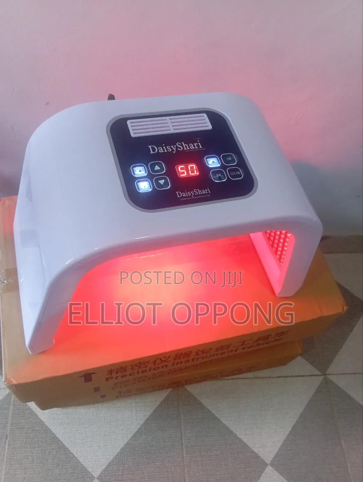 Led Facial Mask or Light(Daisy Shari)