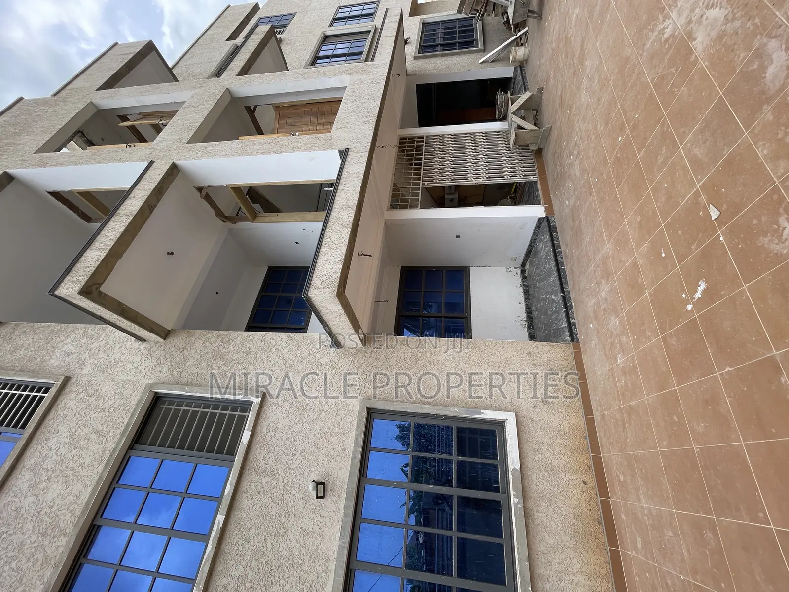 2bdrm Apartment in Miracle Properties, Agbogba for rent