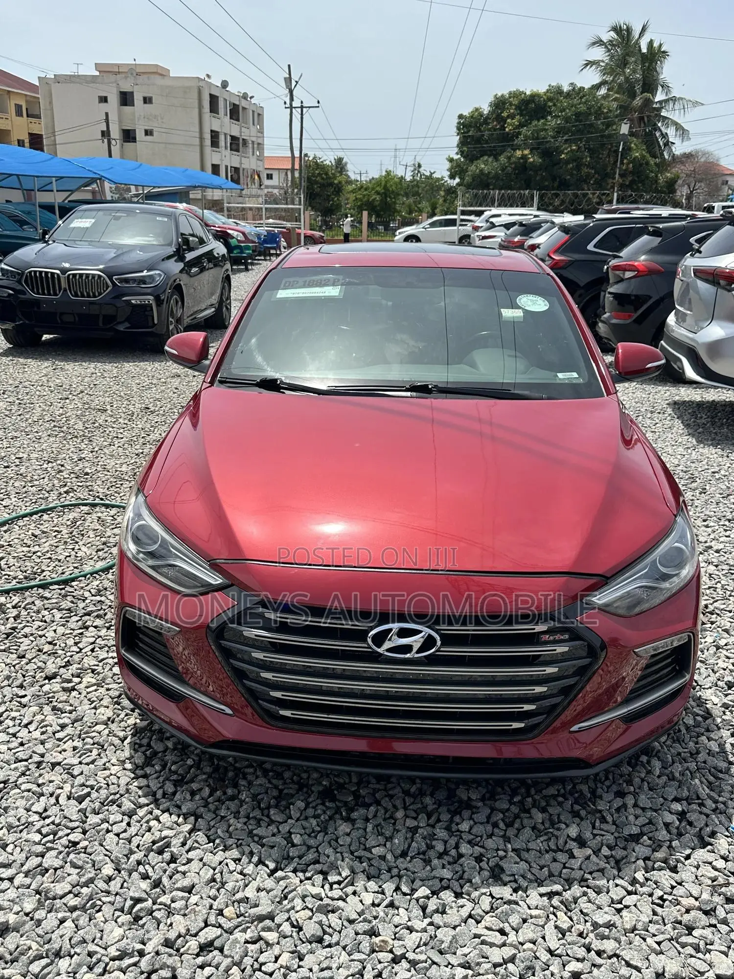 Hyundai Elantra 2018 Red