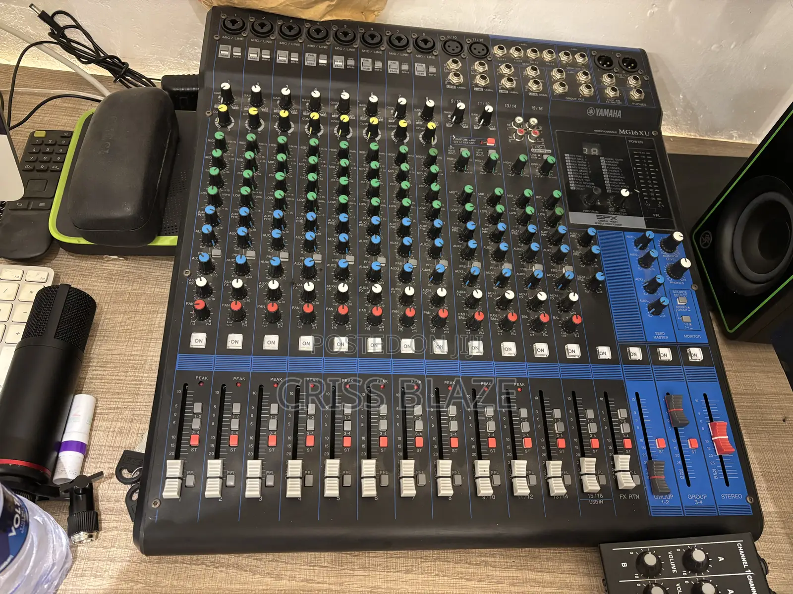 Yamaha Mg16xu 16 Channel Mixer