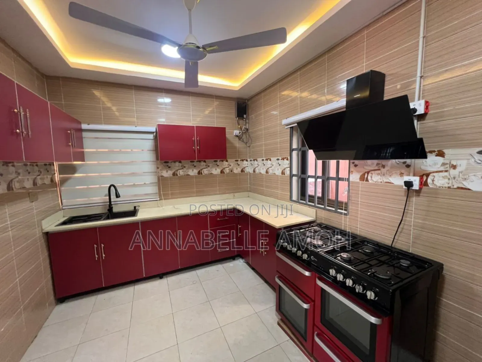 3bdrm House in Bush Road Estate, Accra Metropolitan for rent