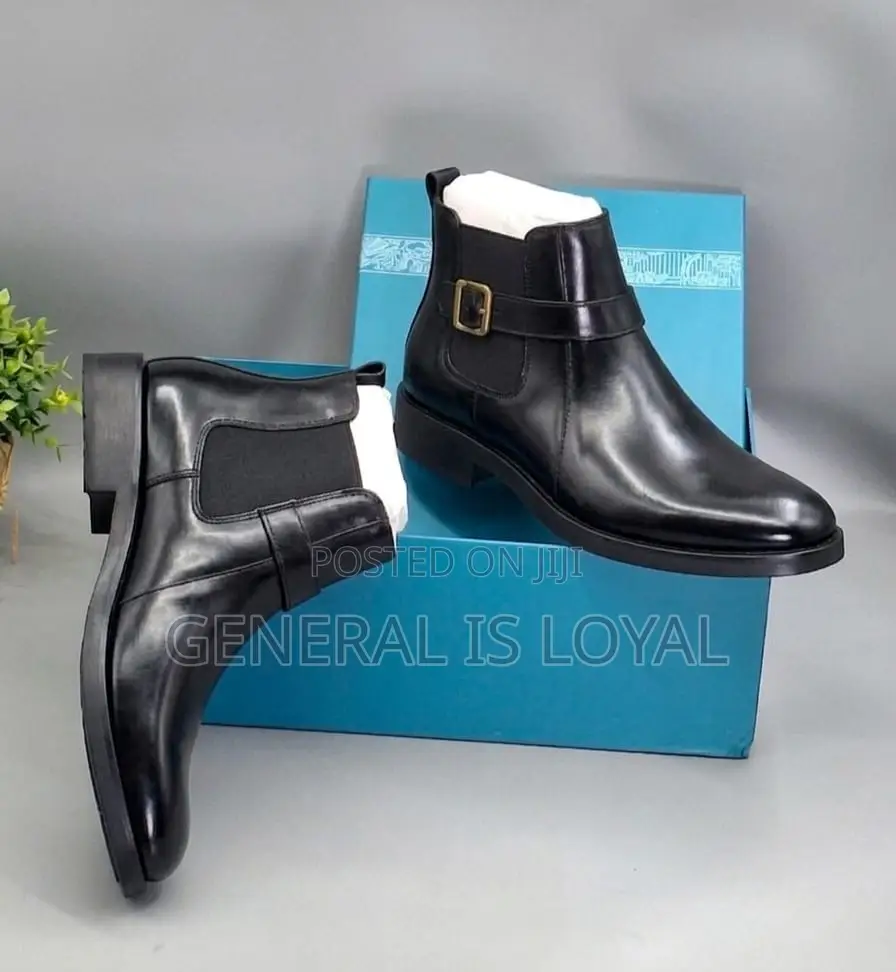 Steve Riot Black Leather Men’S Boot With Elastic and Buckle