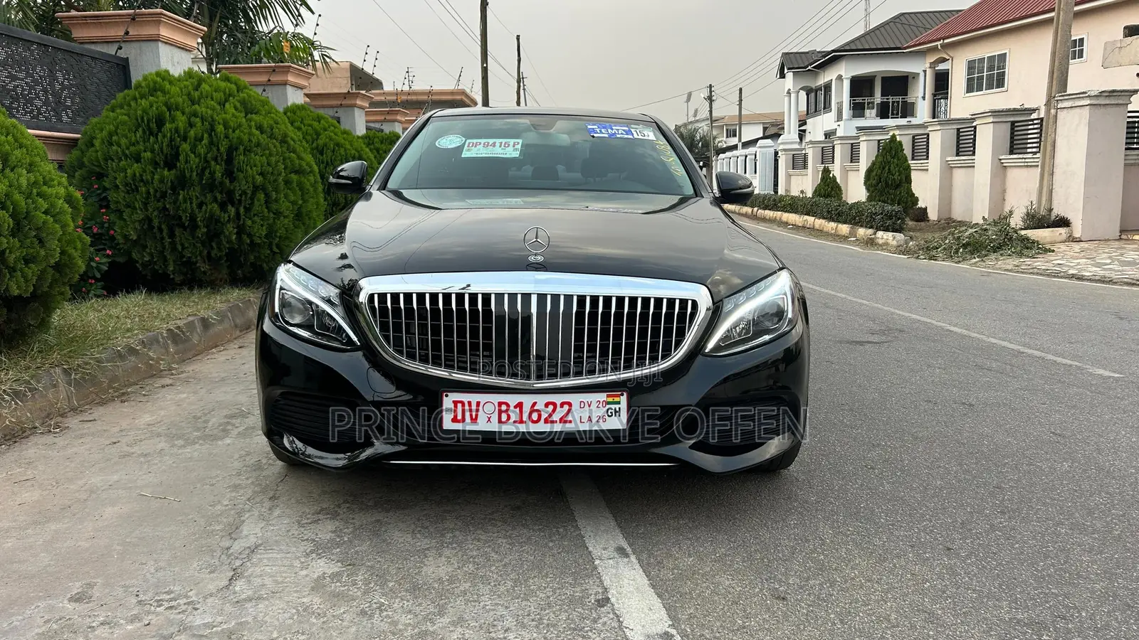 Mercedes-Benz C300 2017 Black
