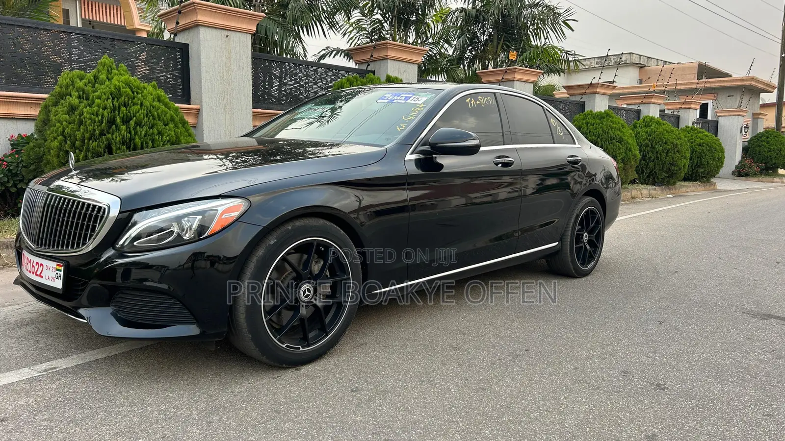 Mercedes-Benz C300 2017 Black