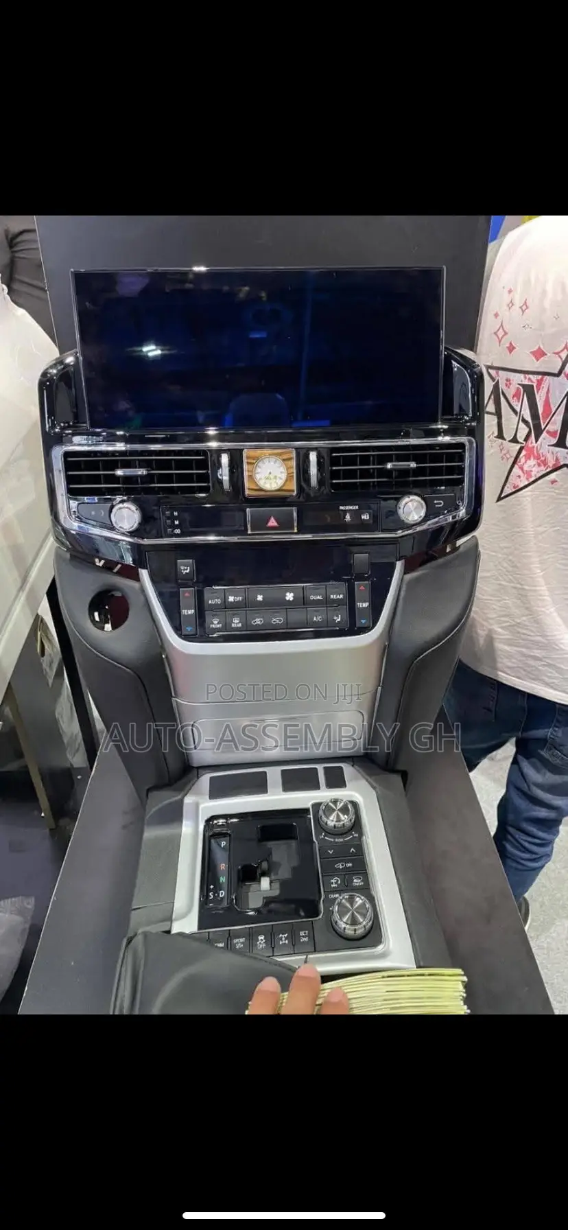 Landcruiser 200 (2016-2021) Upgrade Screen And Console