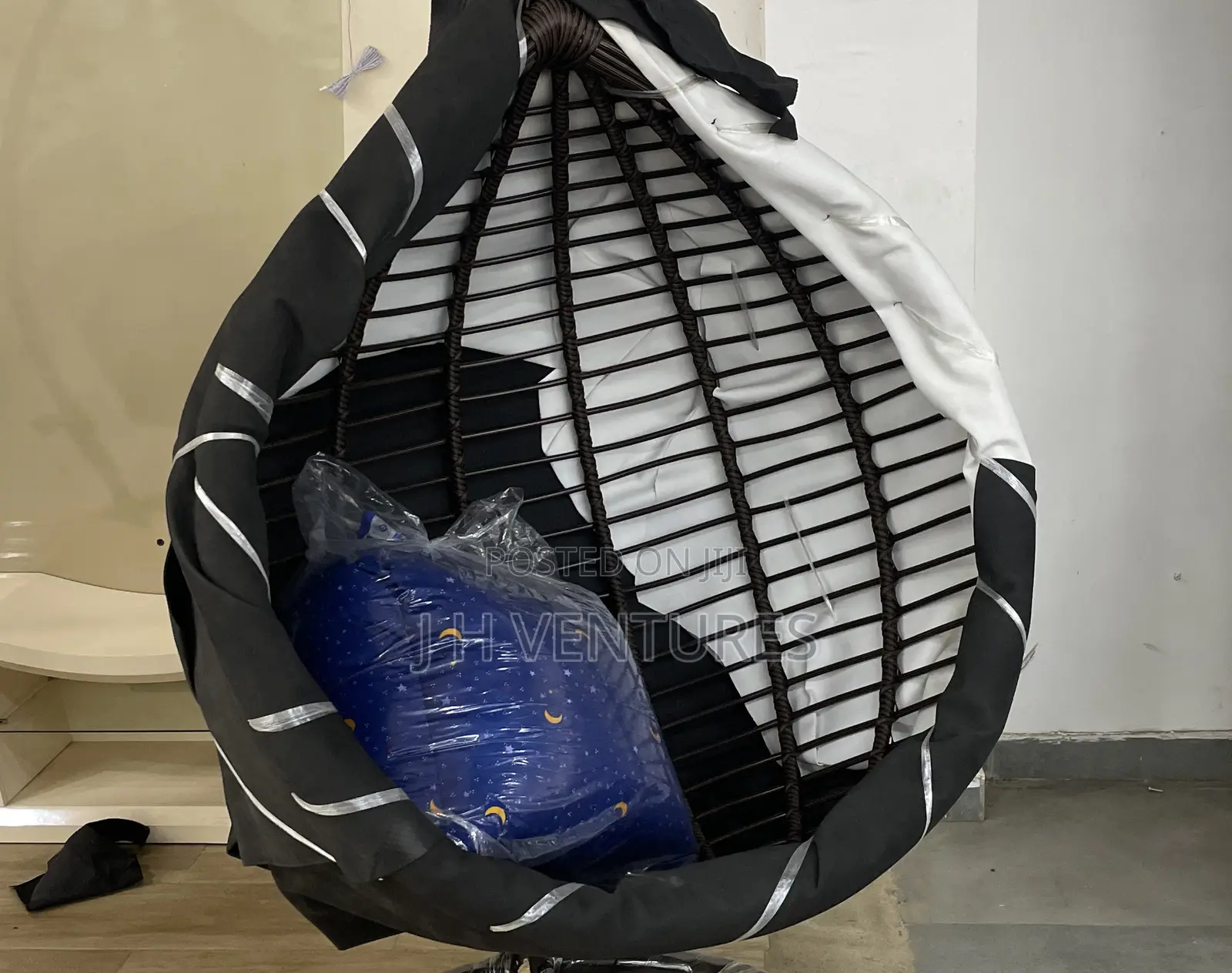 Hanging Swing Chair