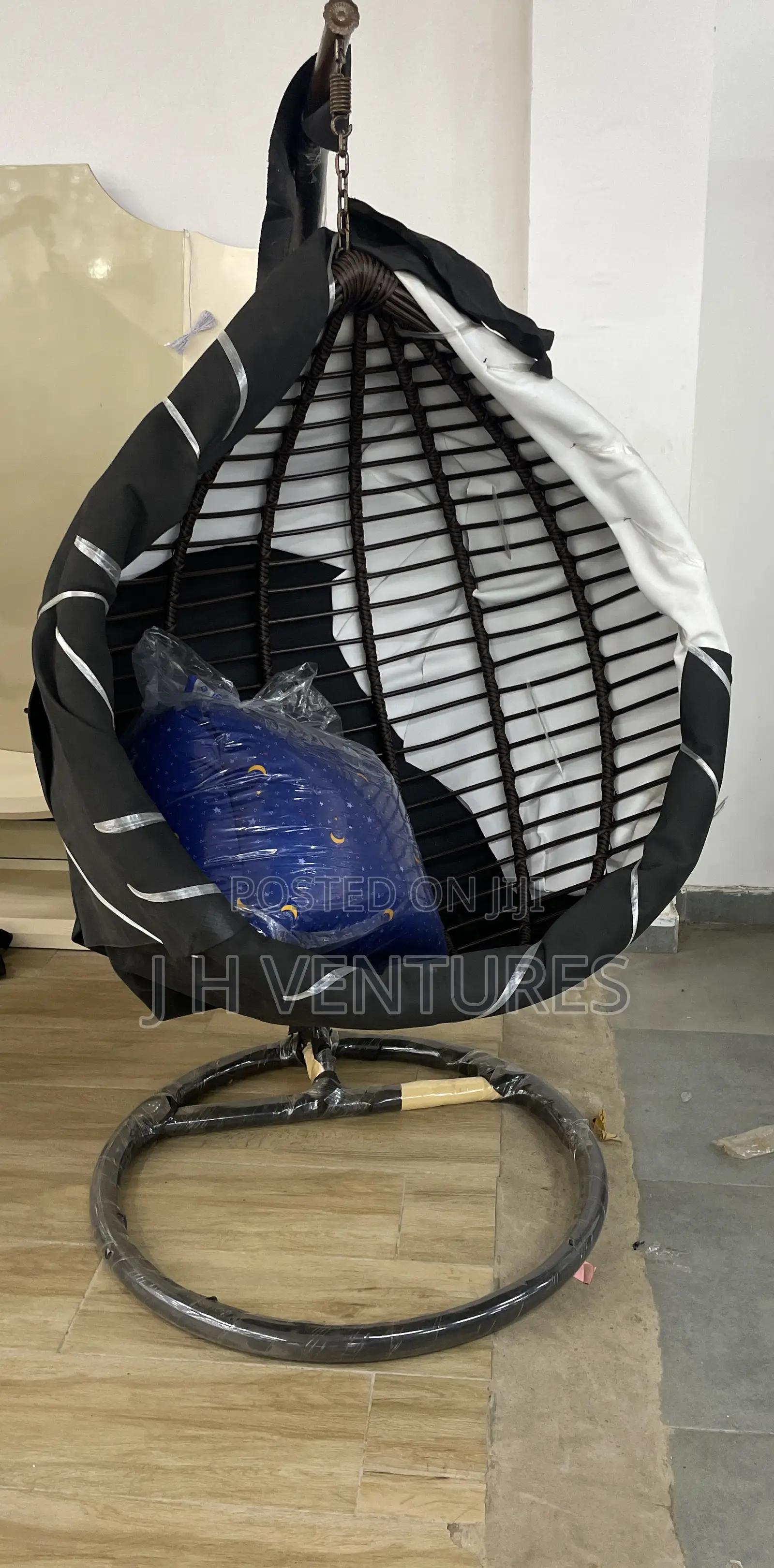Hanging Swing Chair