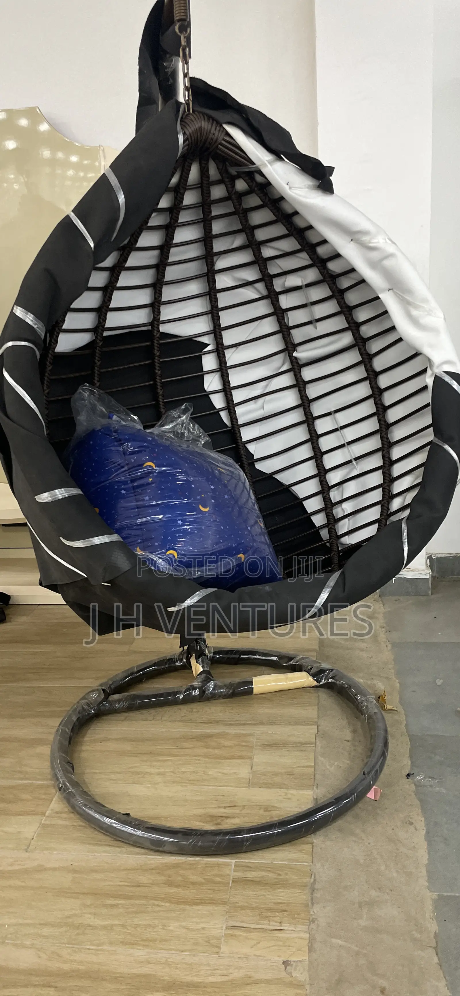Hanging Swing Chair
