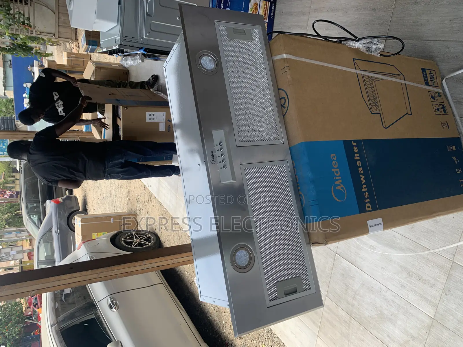 Available Now at Store Built in Midea 90cm 90m21-S