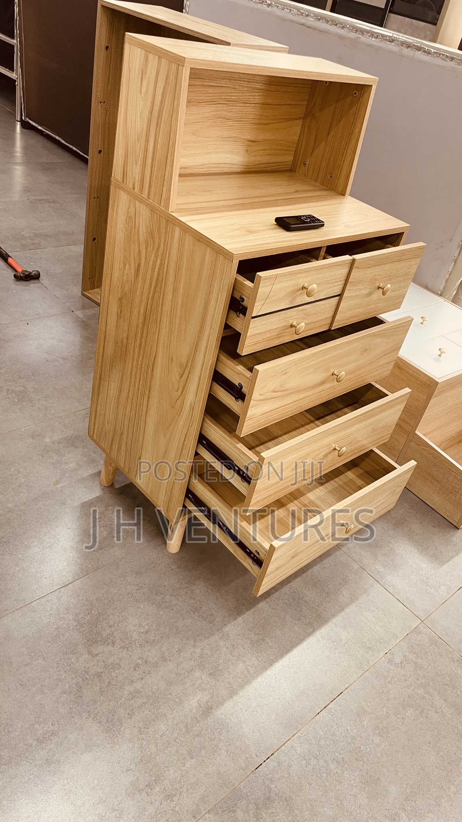 Chest of Drawers