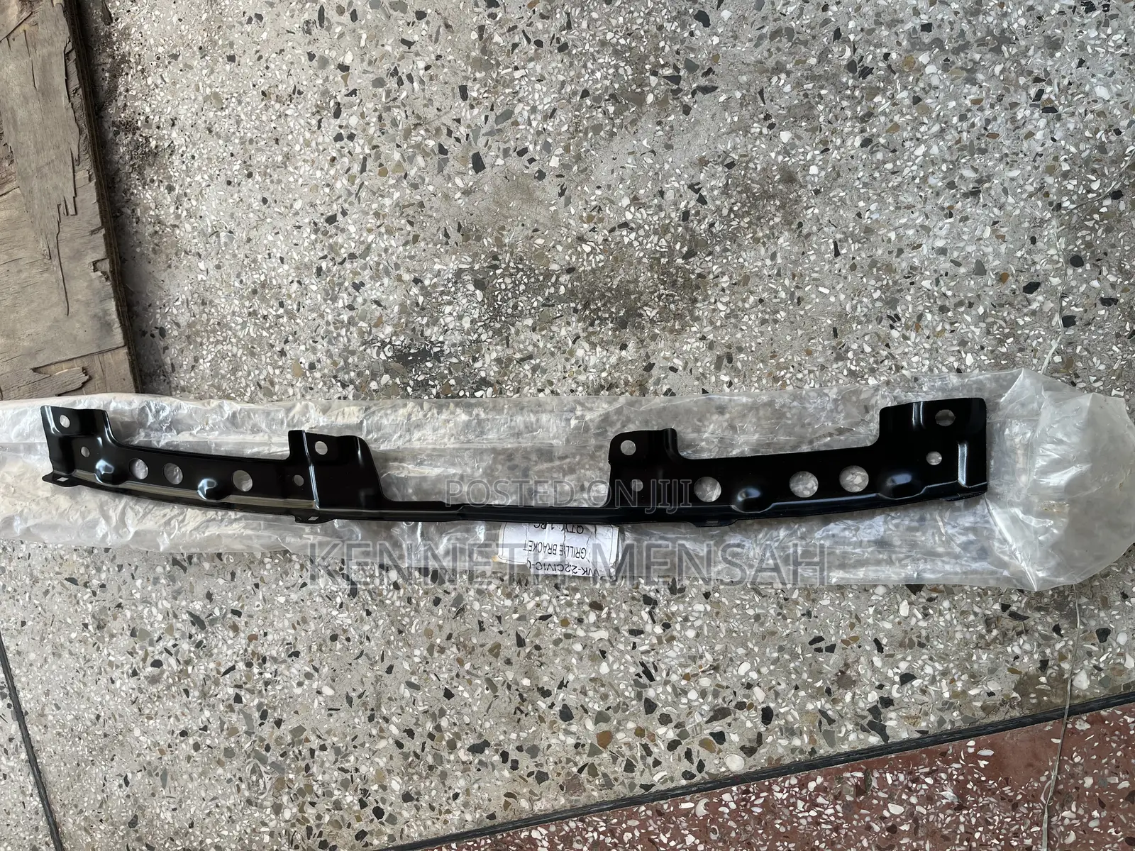 Honda Civic 2022-2025 Grill Bracket
