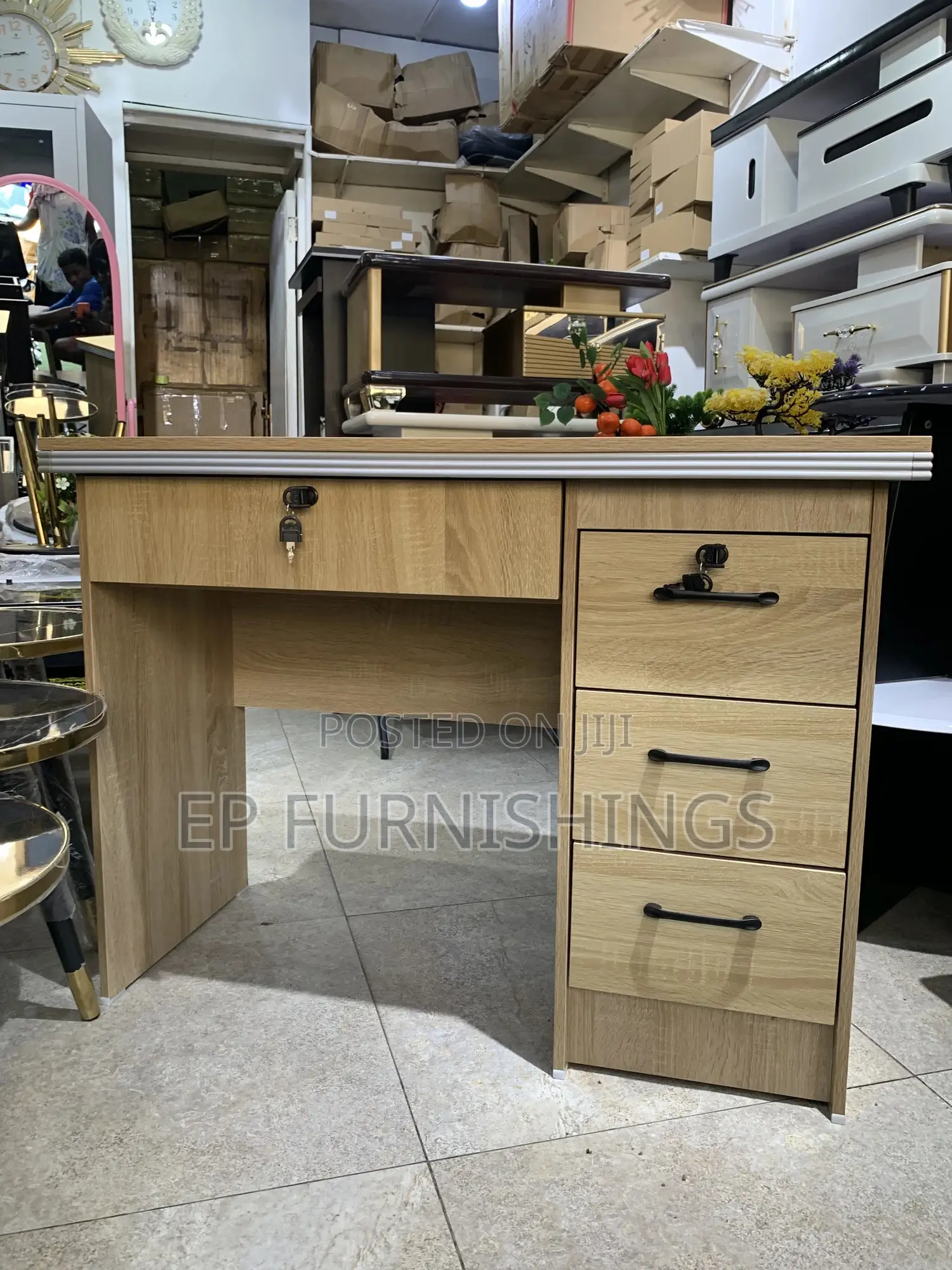 Office Desk/Table