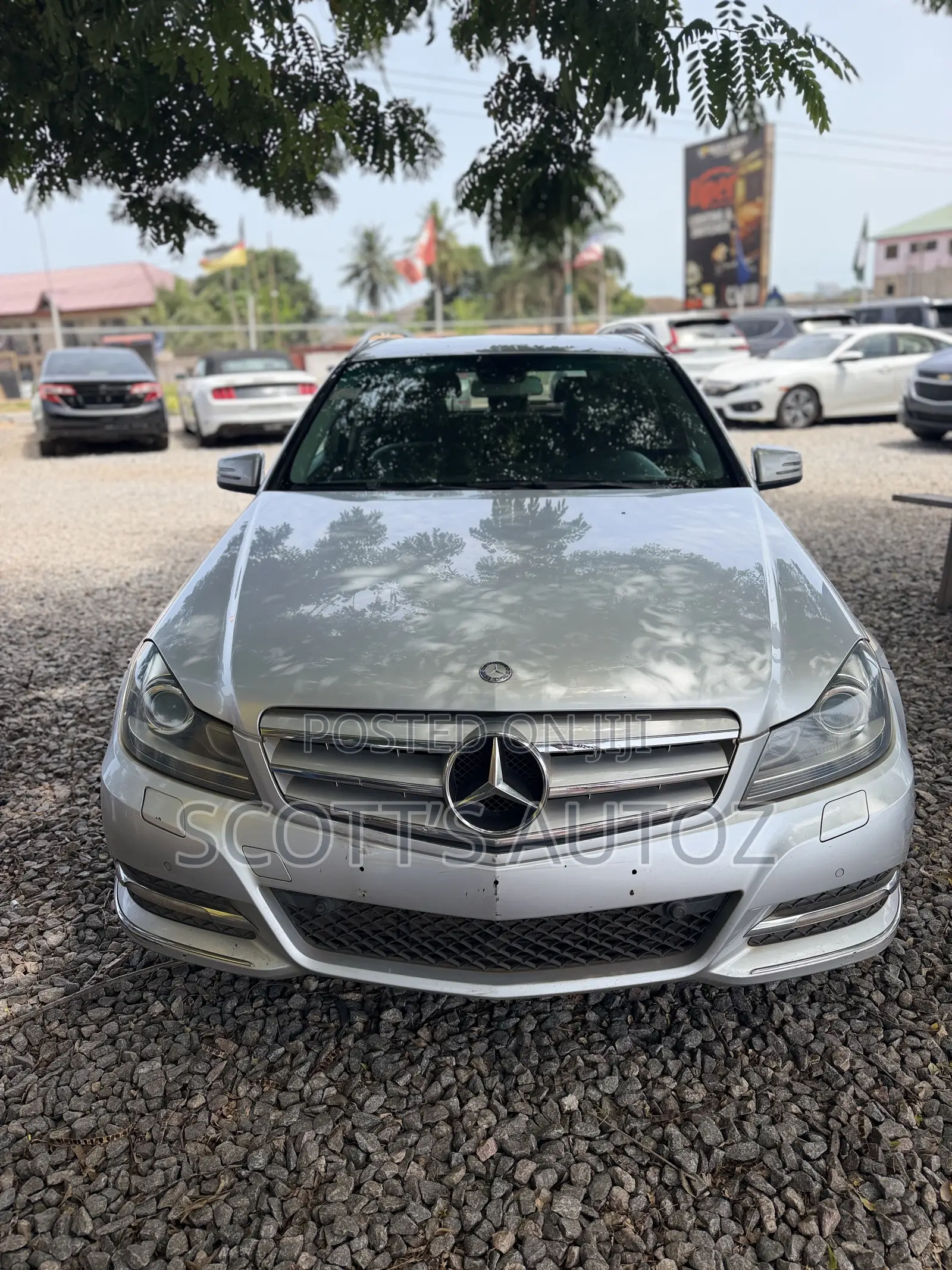 Mercedes-Benz C180 2013 Silver