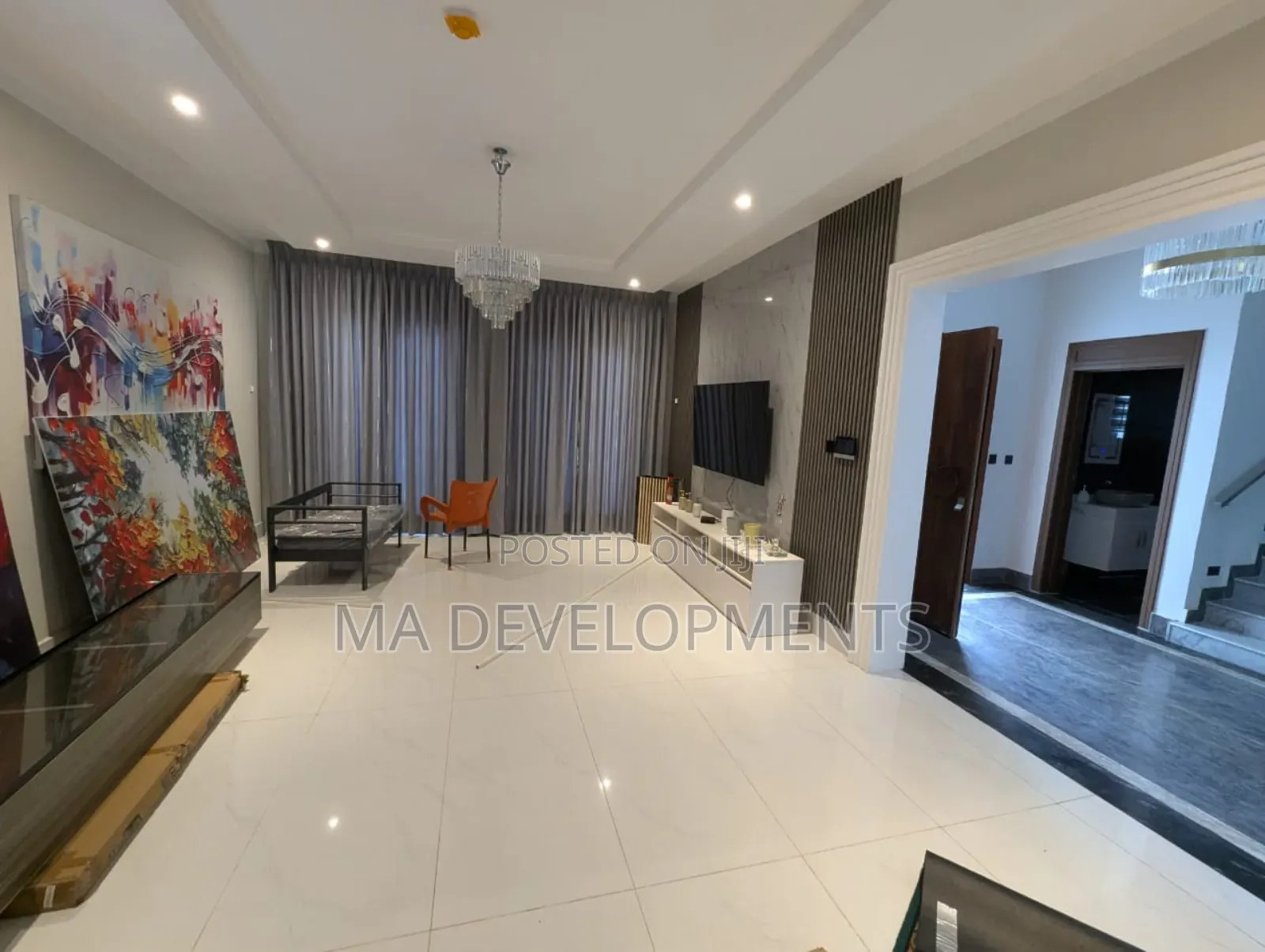 Furnished 6bdrm Townhouse / Terrace in Airport Residential for rent